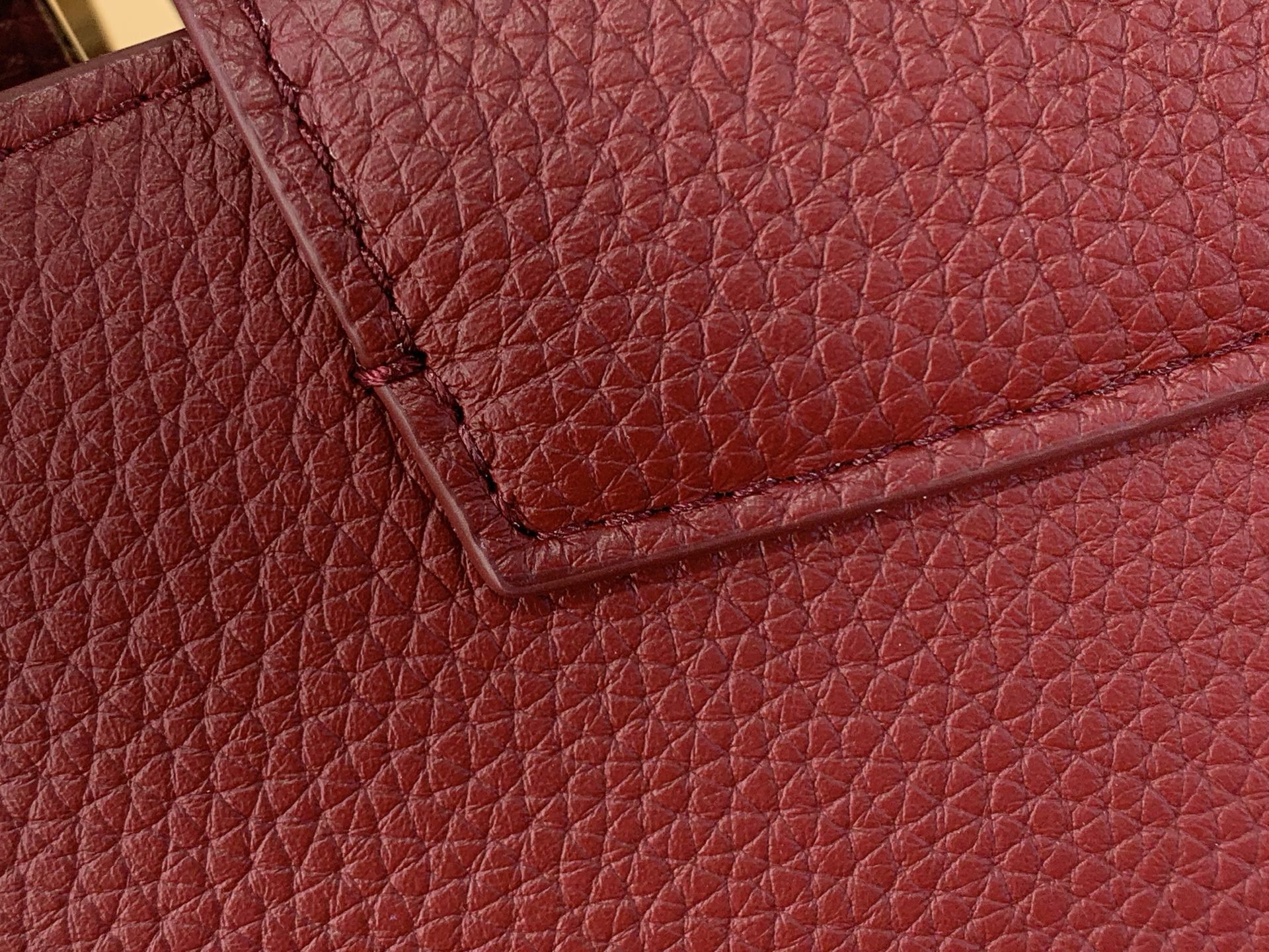 Louis Vuitton Basic Bag M-s