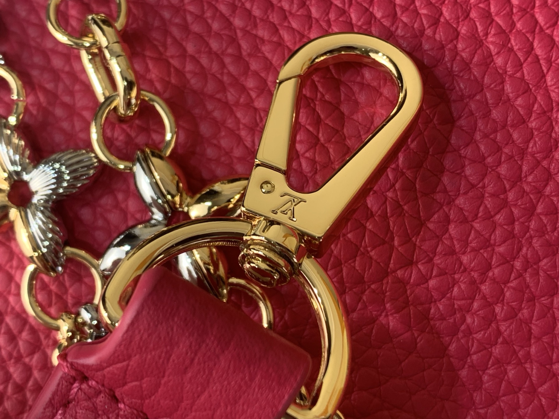 Louis Vuitton Basic Bag M-l-s