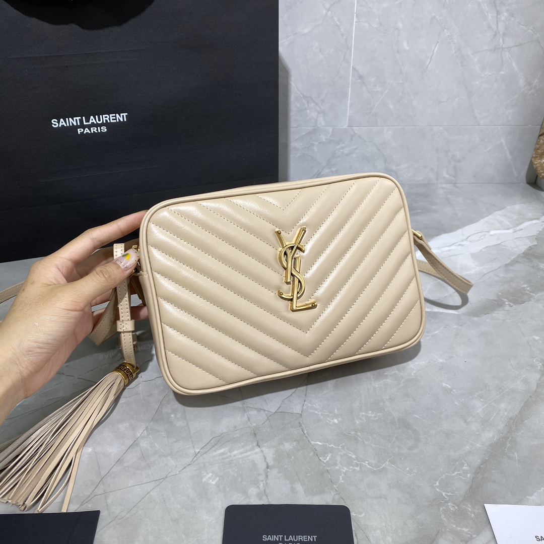 Louis Vuitton Basic Bag Cow Leather M-l