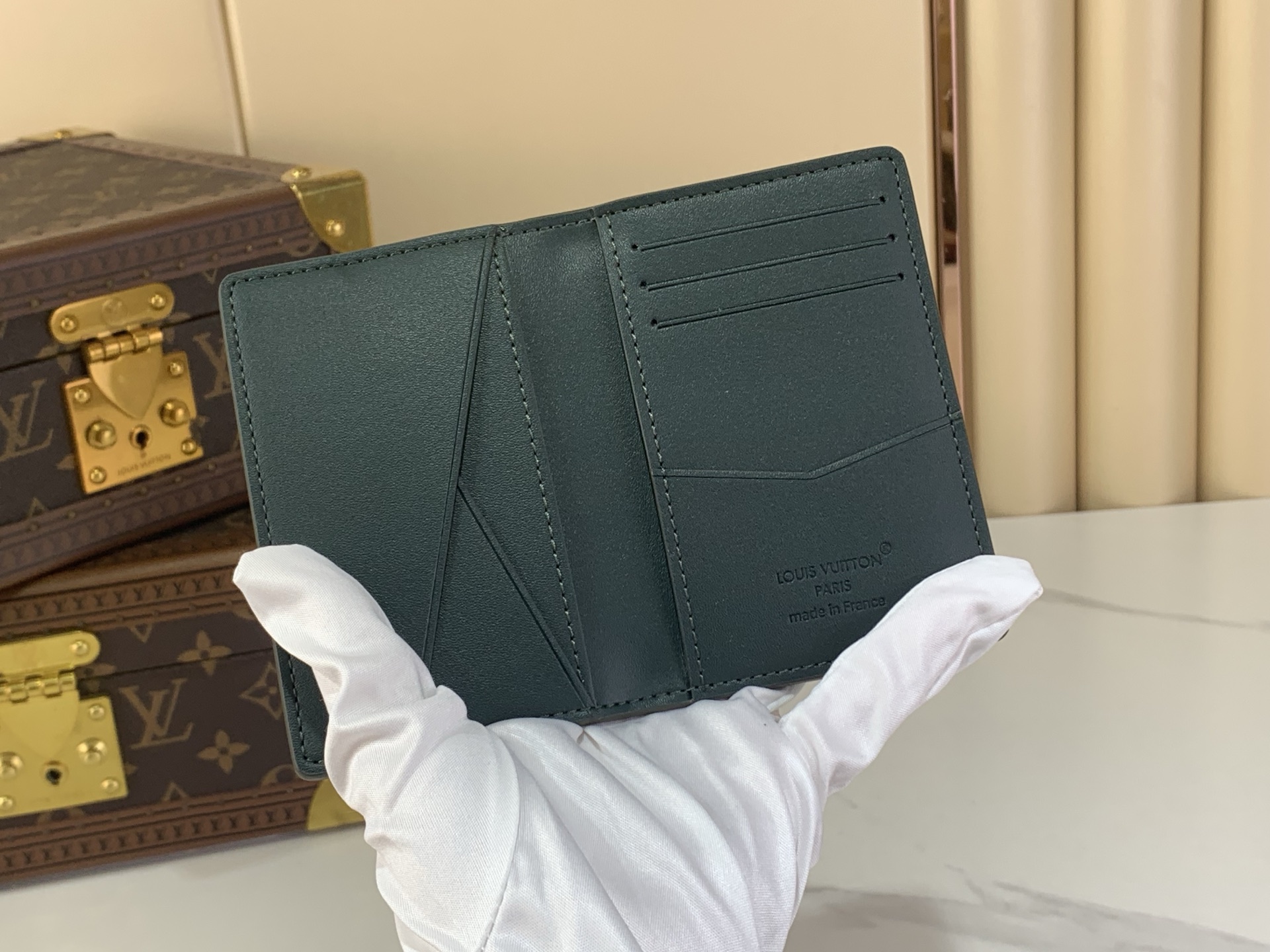 Louis Vuitton Basic Bag Cow Leather Green M