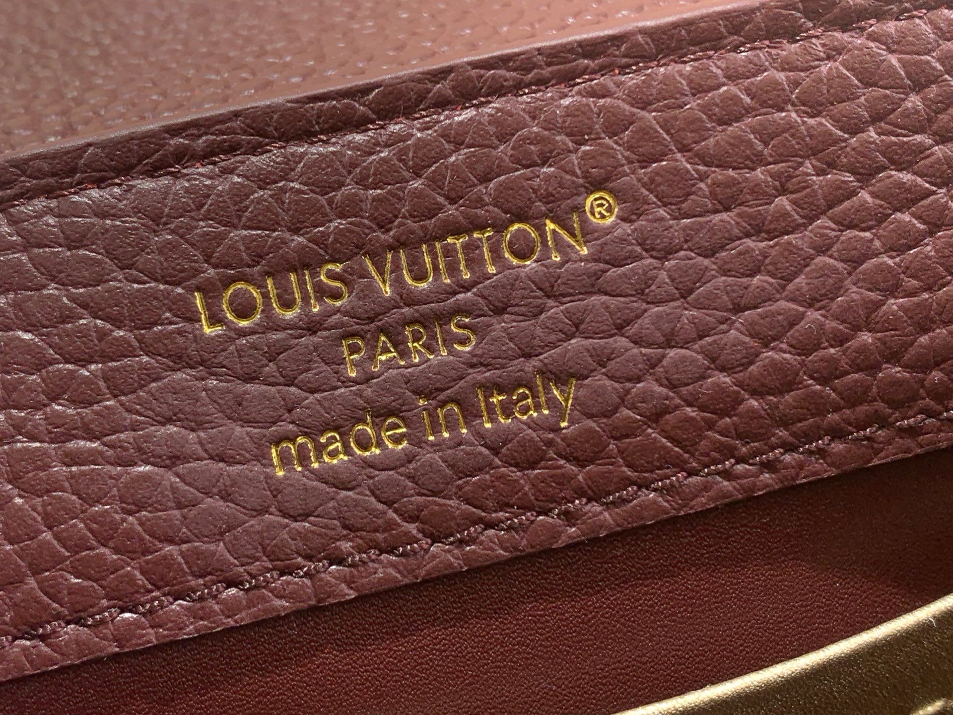 Louis Vuitton Basic Bag M-l-s