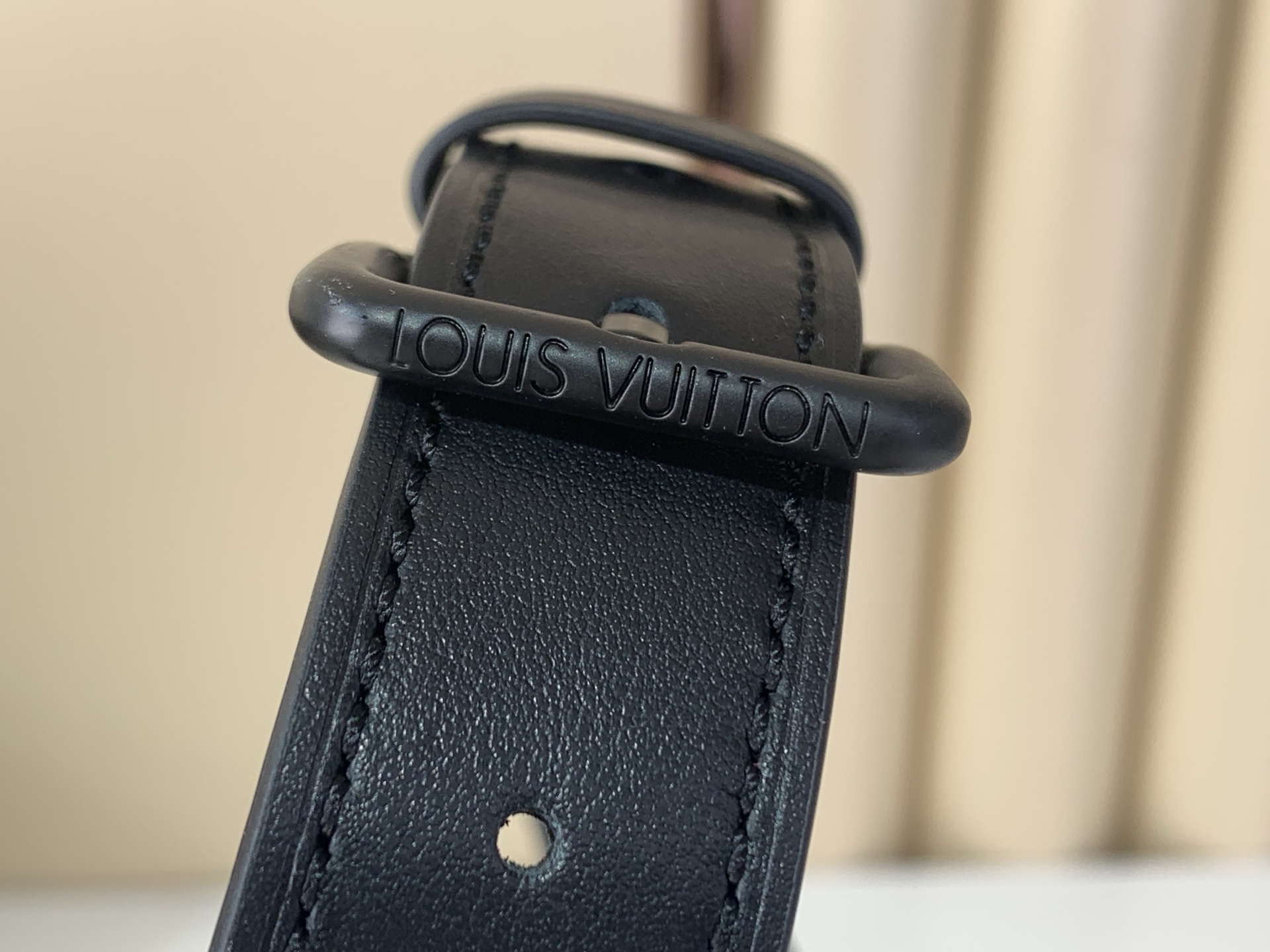 Louis Vuitton Basic Bag Black L-s