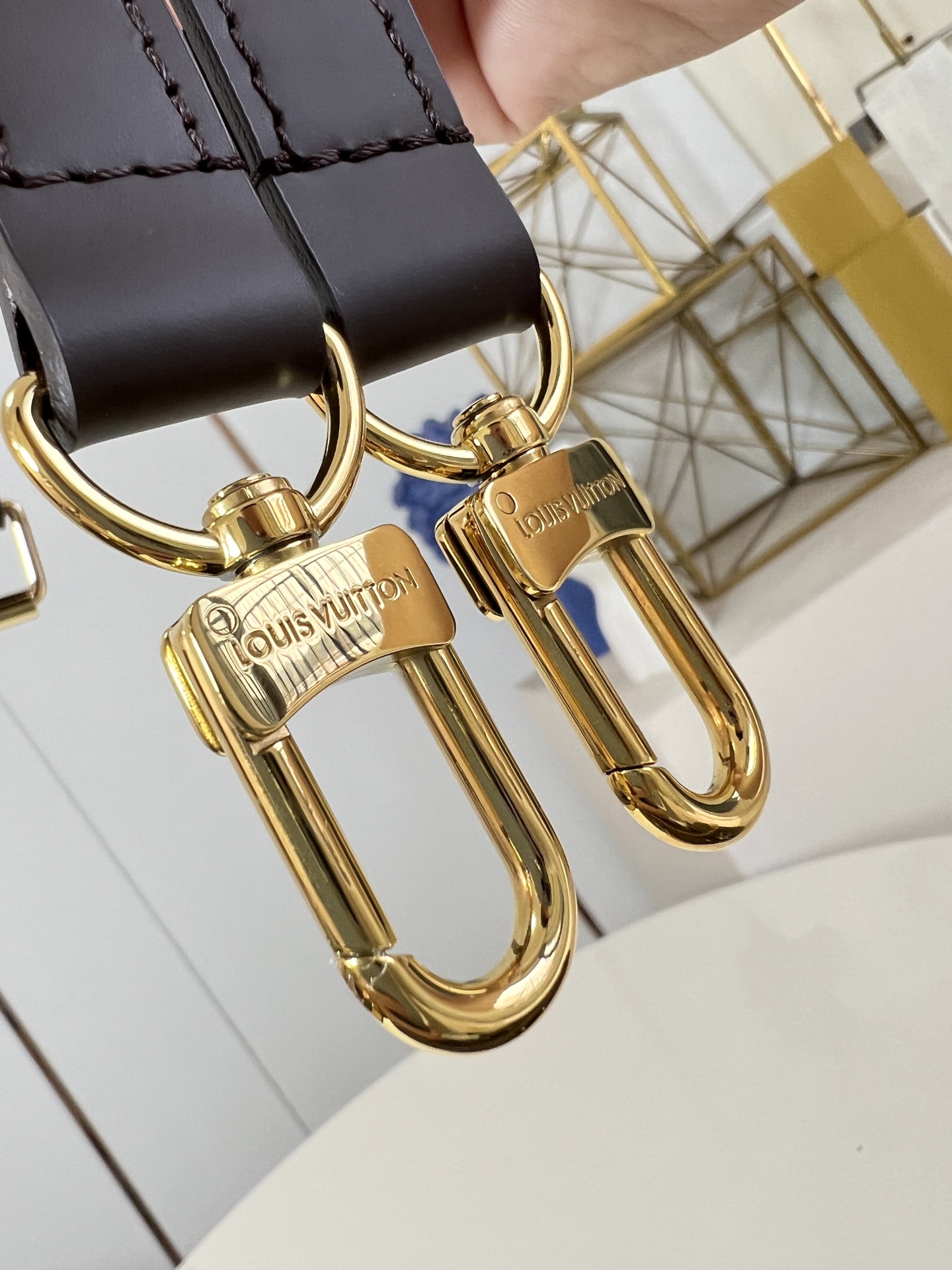 Louis Vuitton Basic Bag Canvas M-l-s