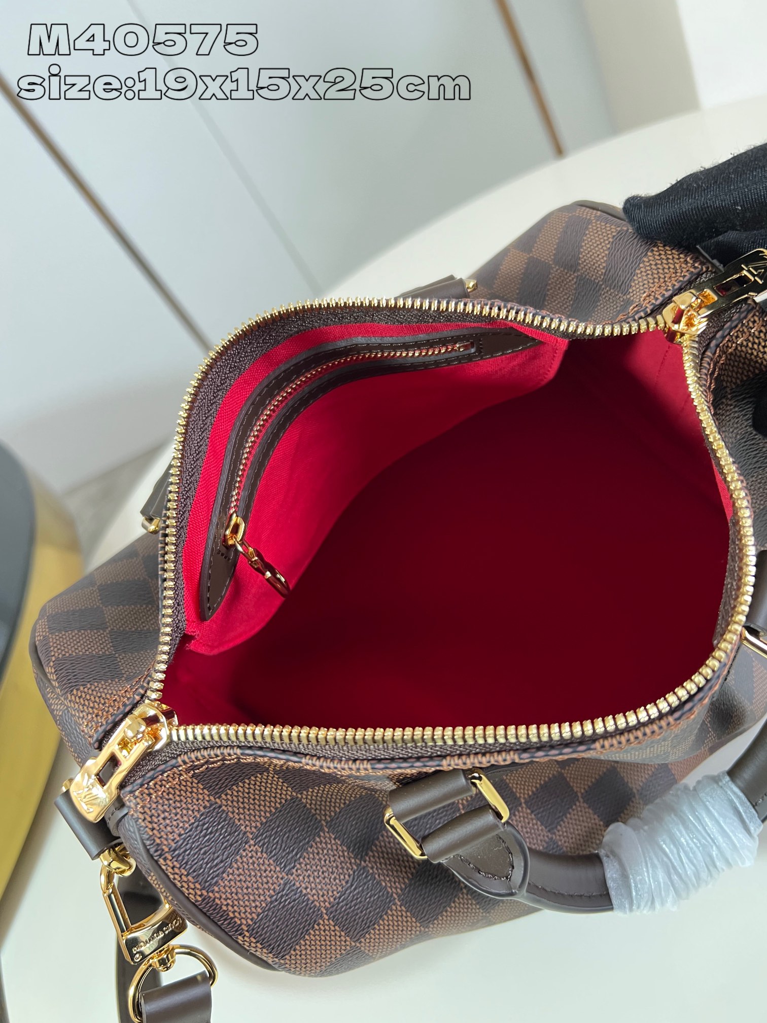 Louis Vuitton Basic Bag Canvas M-l-s