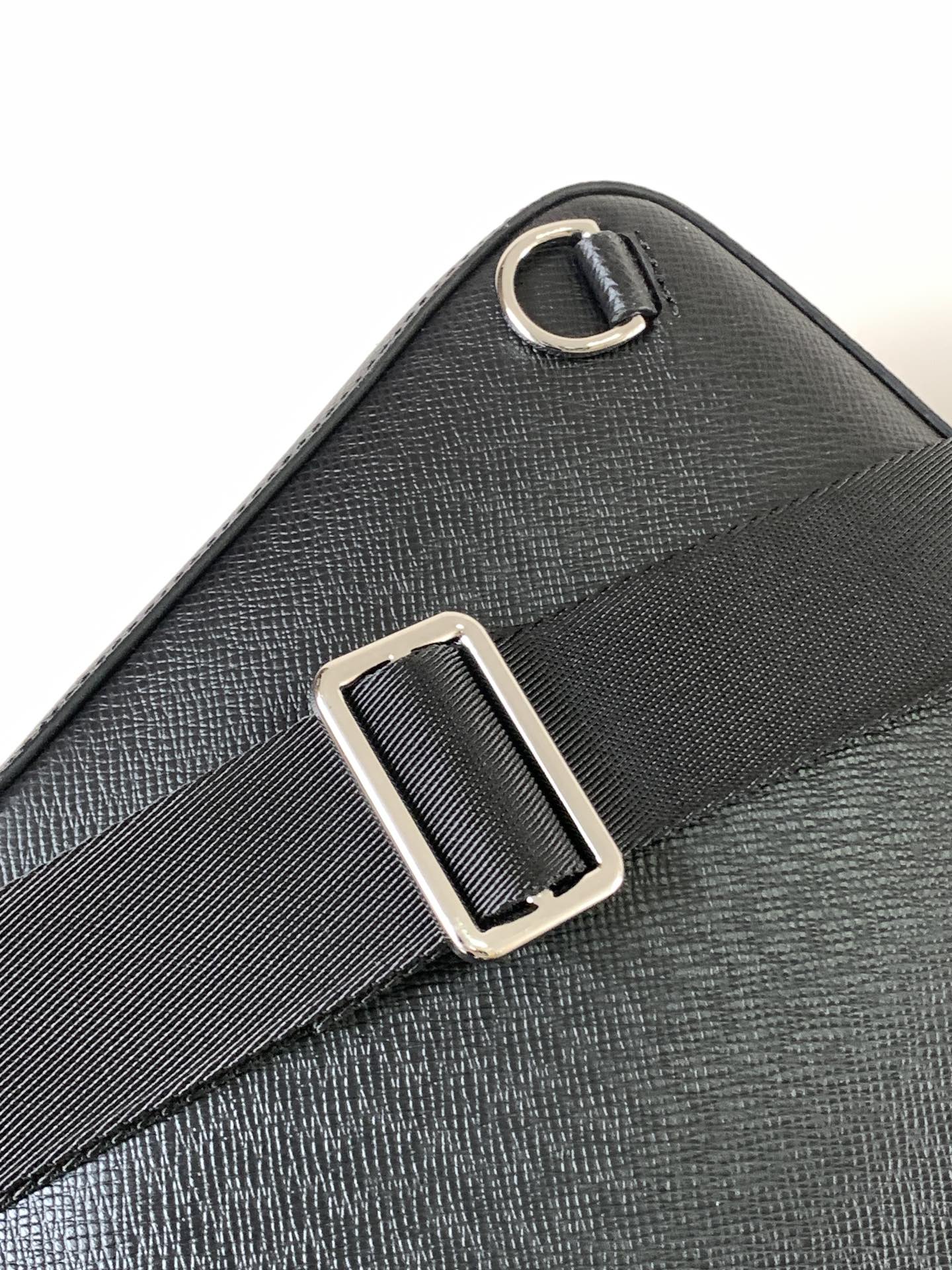 Louis Vuitton Shoulder Bag Cow Leather Black M