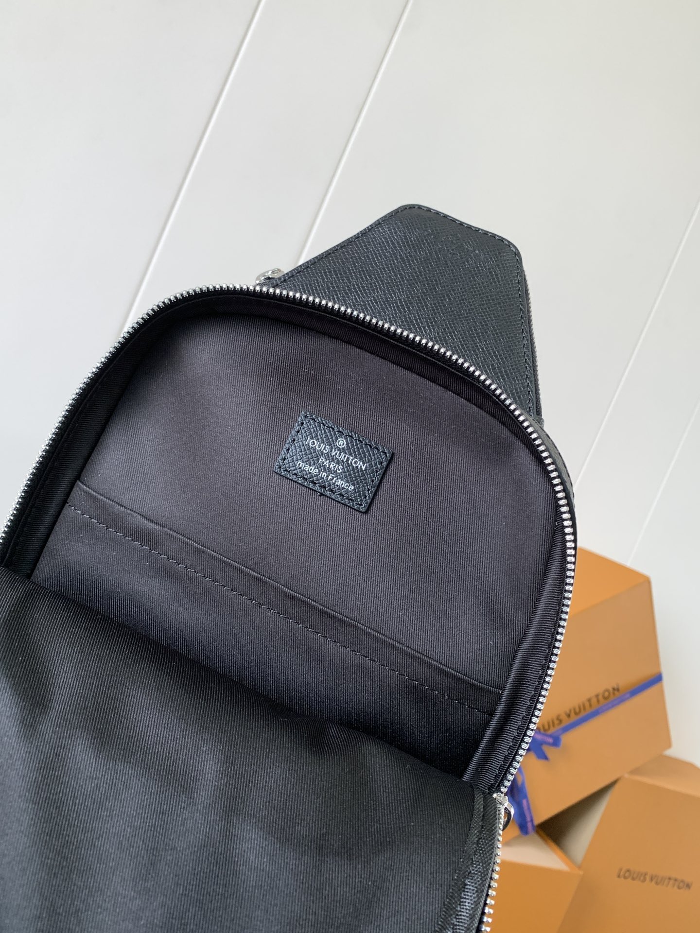 Louis Vuitton Shoulder Bag Cow Leather Black M