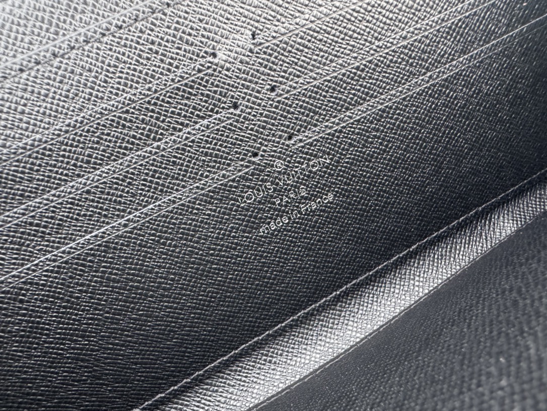 Louis Vuitton Basic Bag Canvas Silver M-l-s