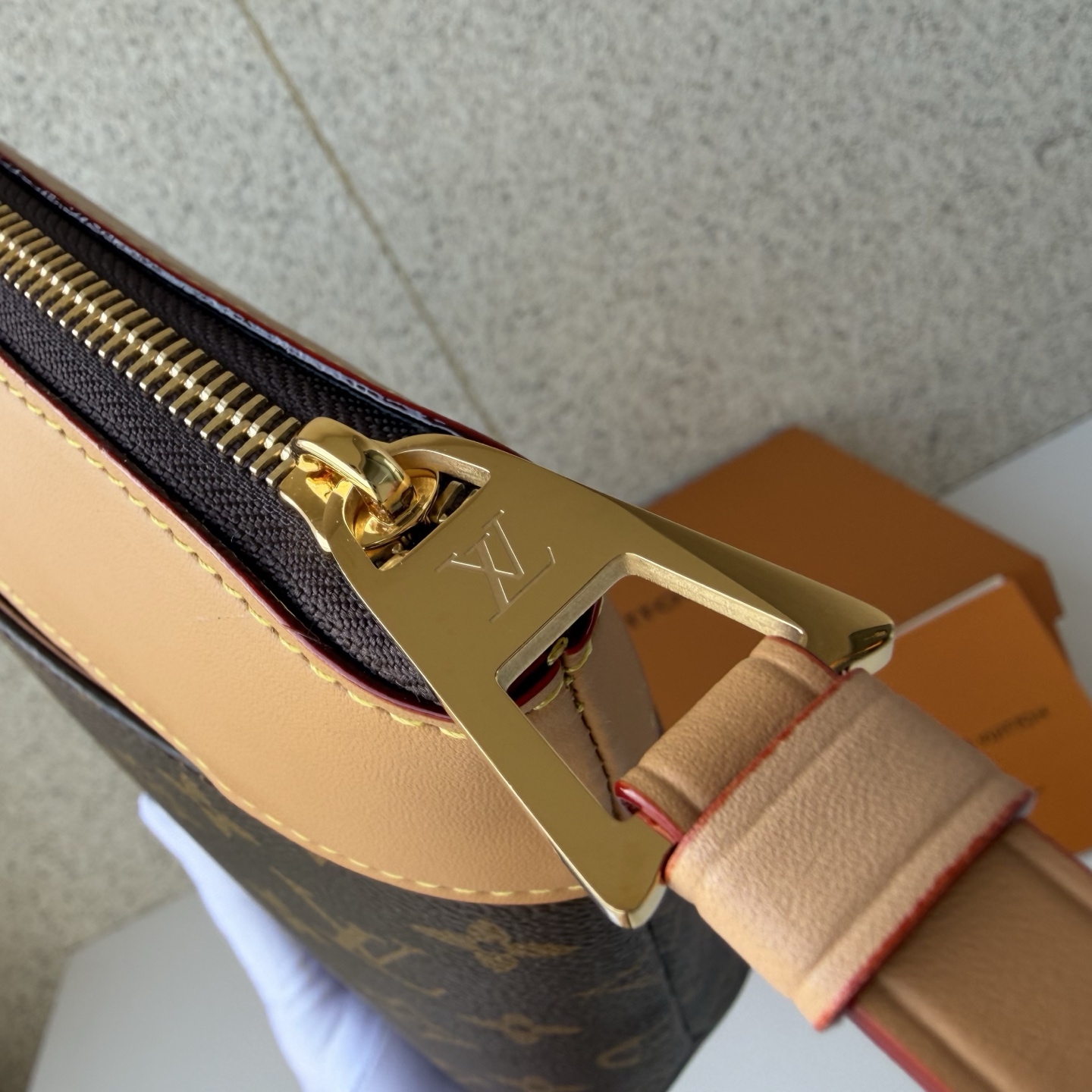 Louis Vuitton Clutch Bag M-l-s