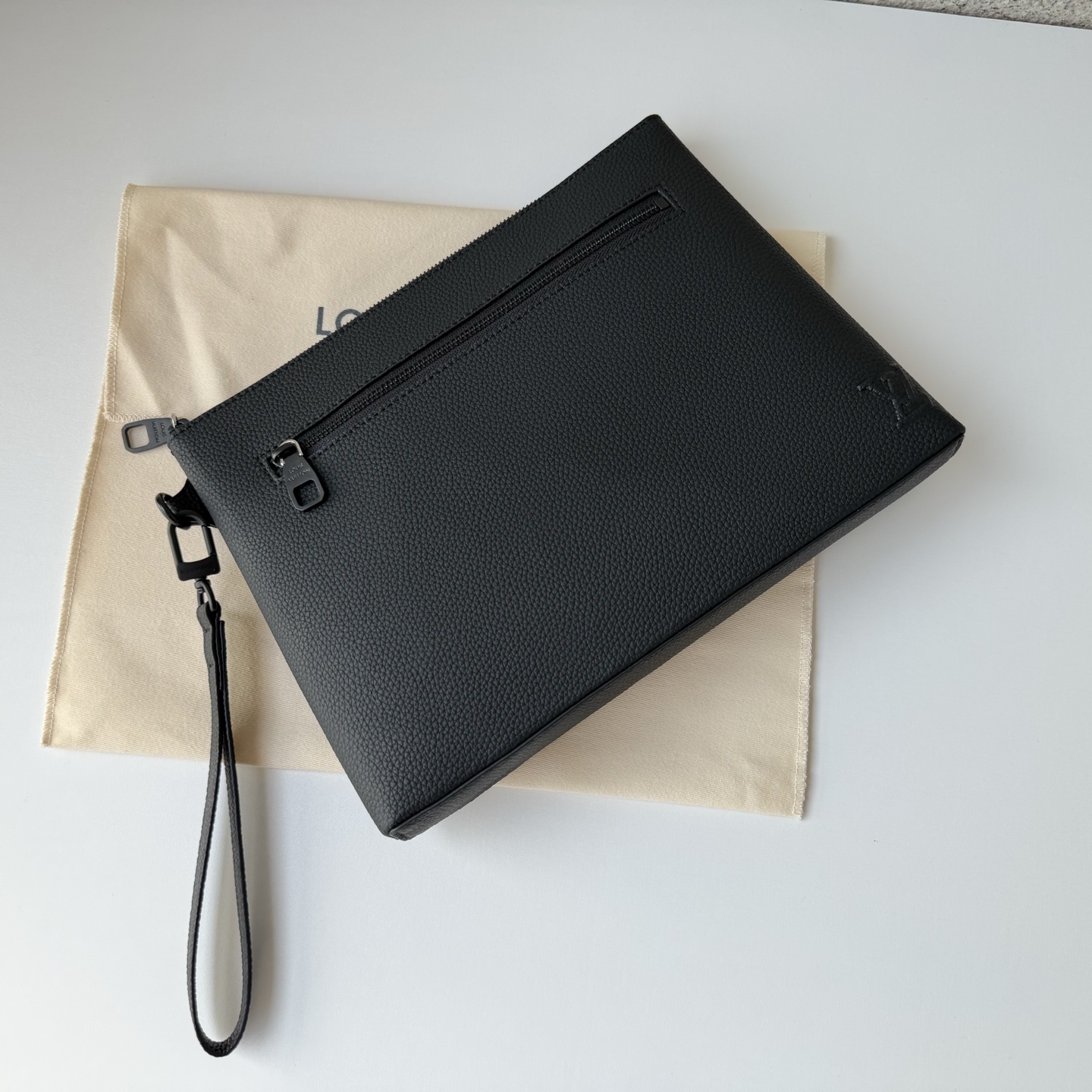 Louis Vuitton Tote Bag Black M-l