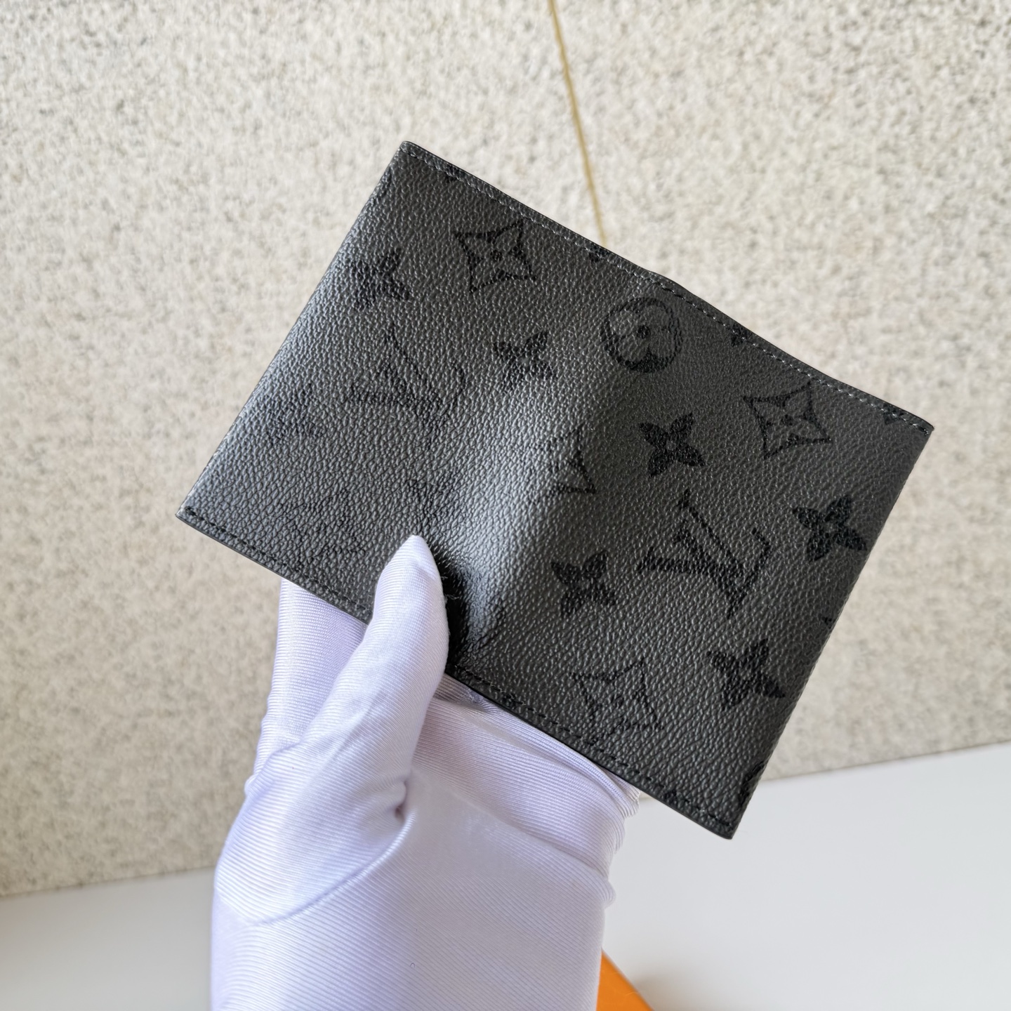 Louis Vuitton Basic Bag Black M-l-s