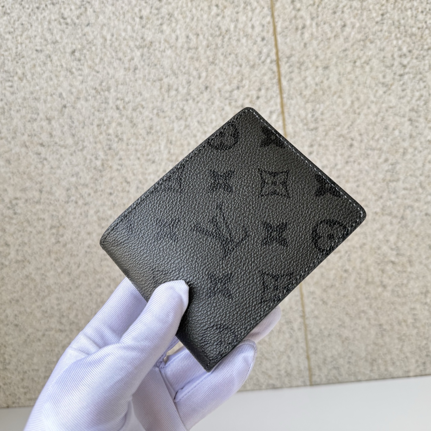 Louis Vuitton Basic Bag Black M-l