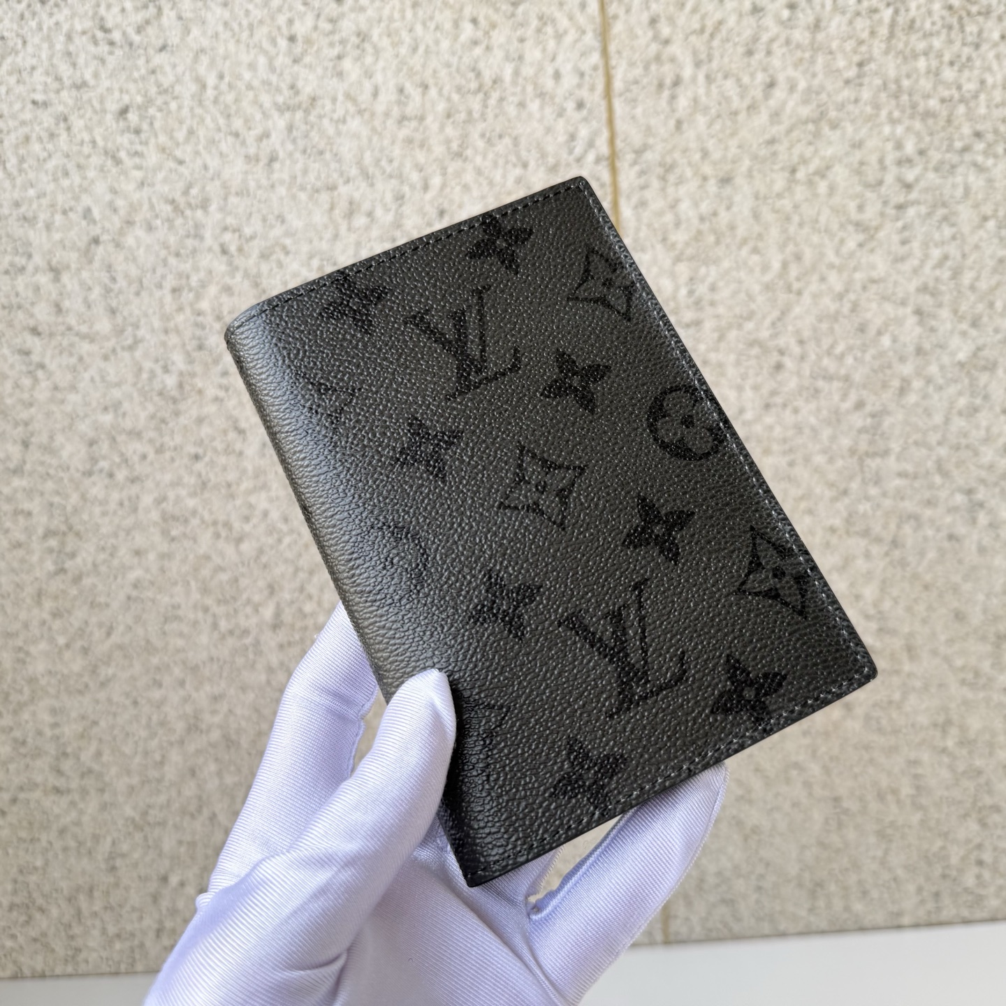 Louis Vuitton Basic Bag Black M-s