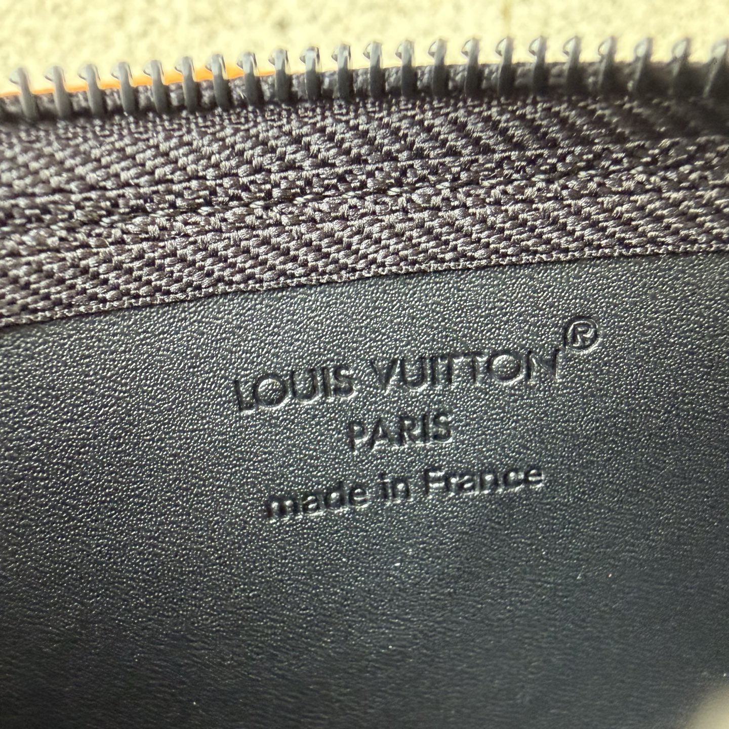 Louis Vuitton Basic Bag Canvas M-l