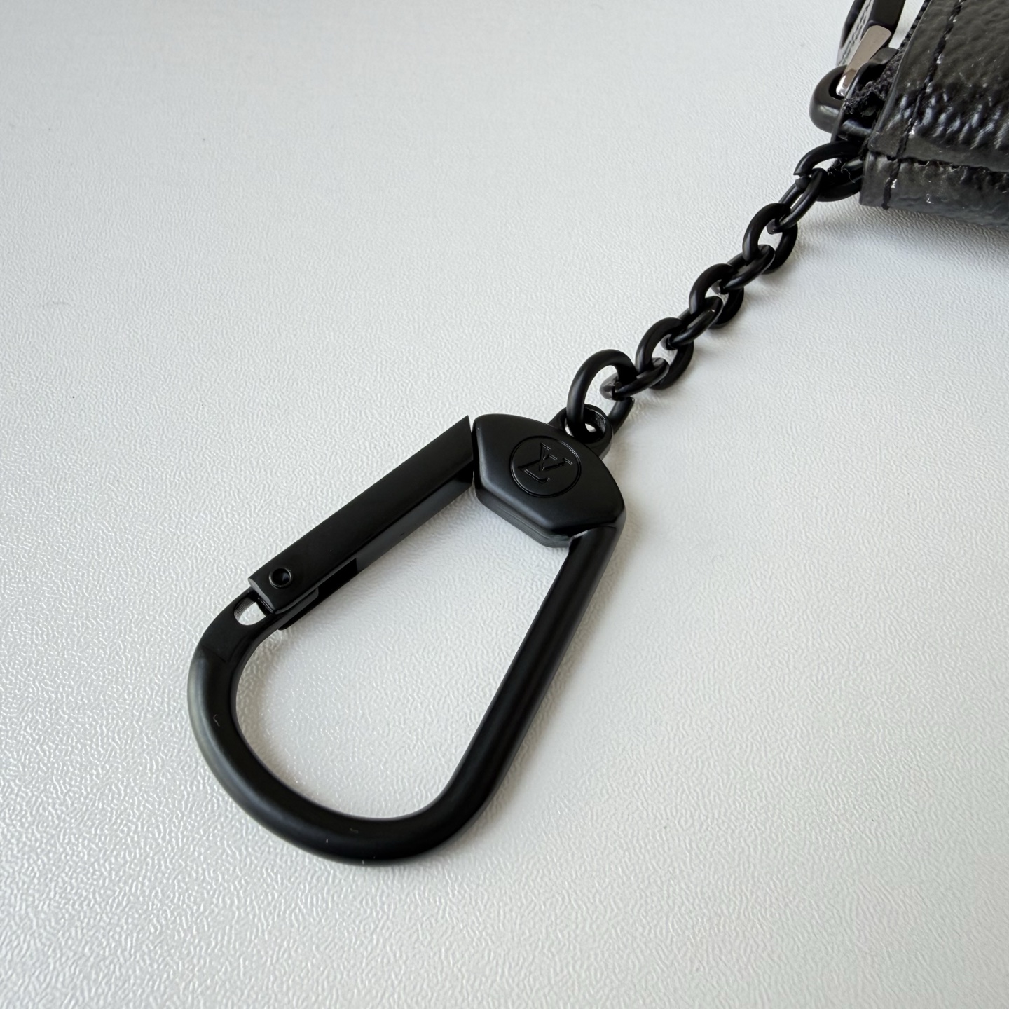 Louis Vuitton Basic Bag Canvas M-l