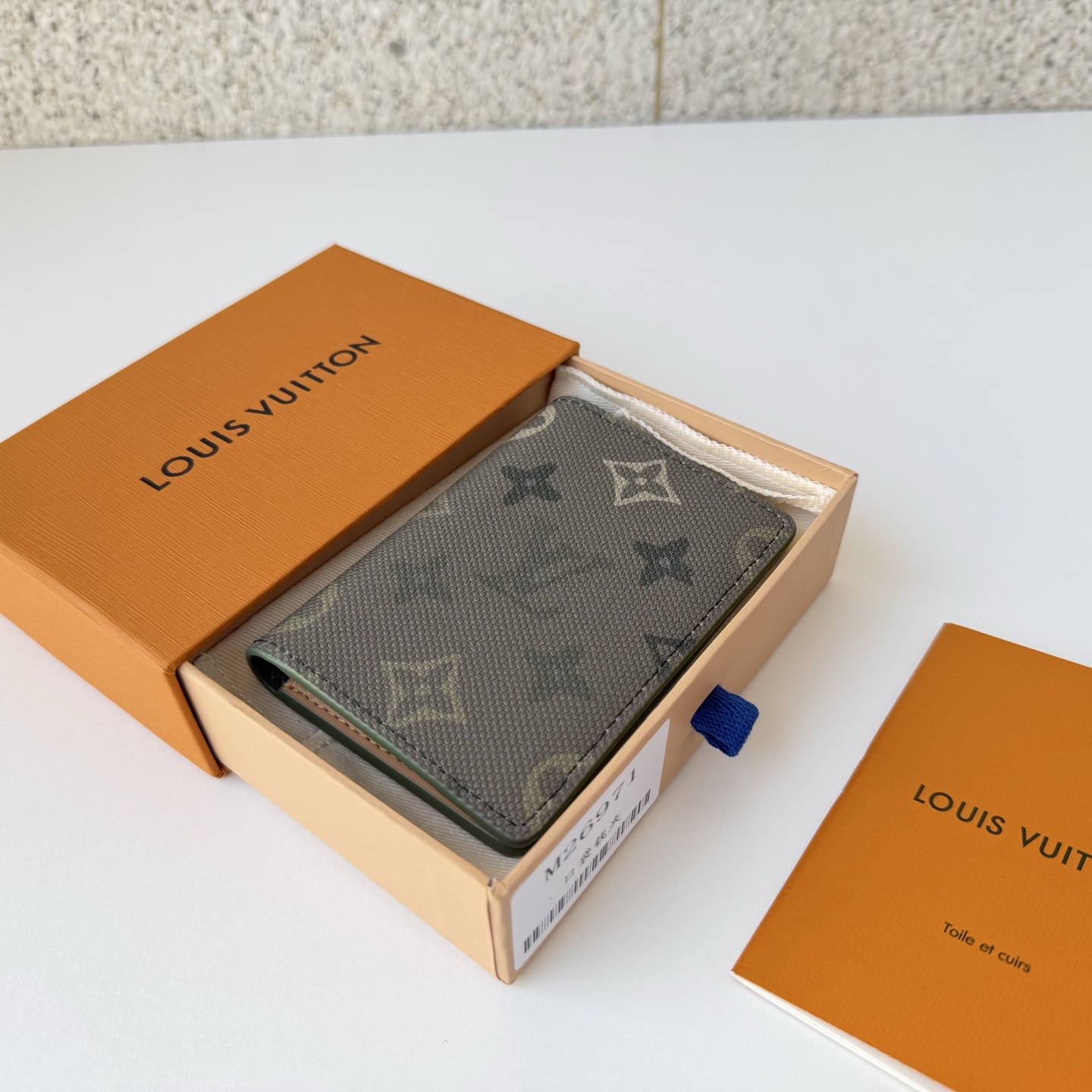 Louis Vuitton Basic Bag Cow Leather Brown M-l-s