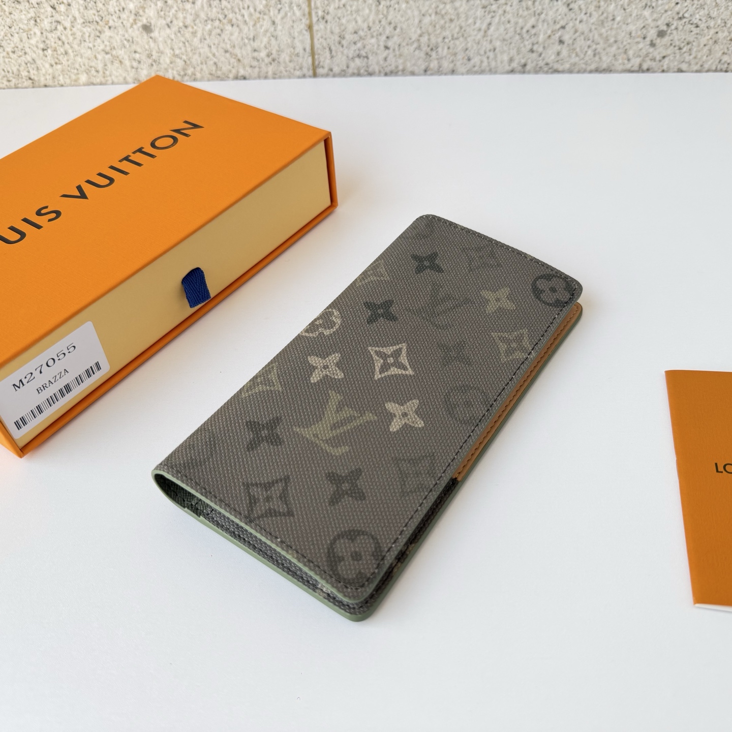 Louis Vuitton Basic Bag Cow Leather M-l-s