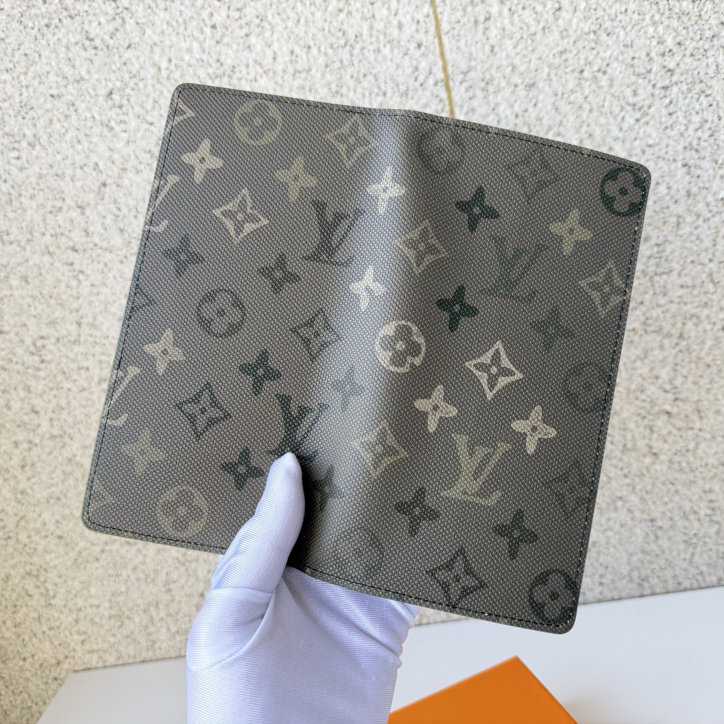 Louis Vuitton Basic Bag Cow Leather M-l-s