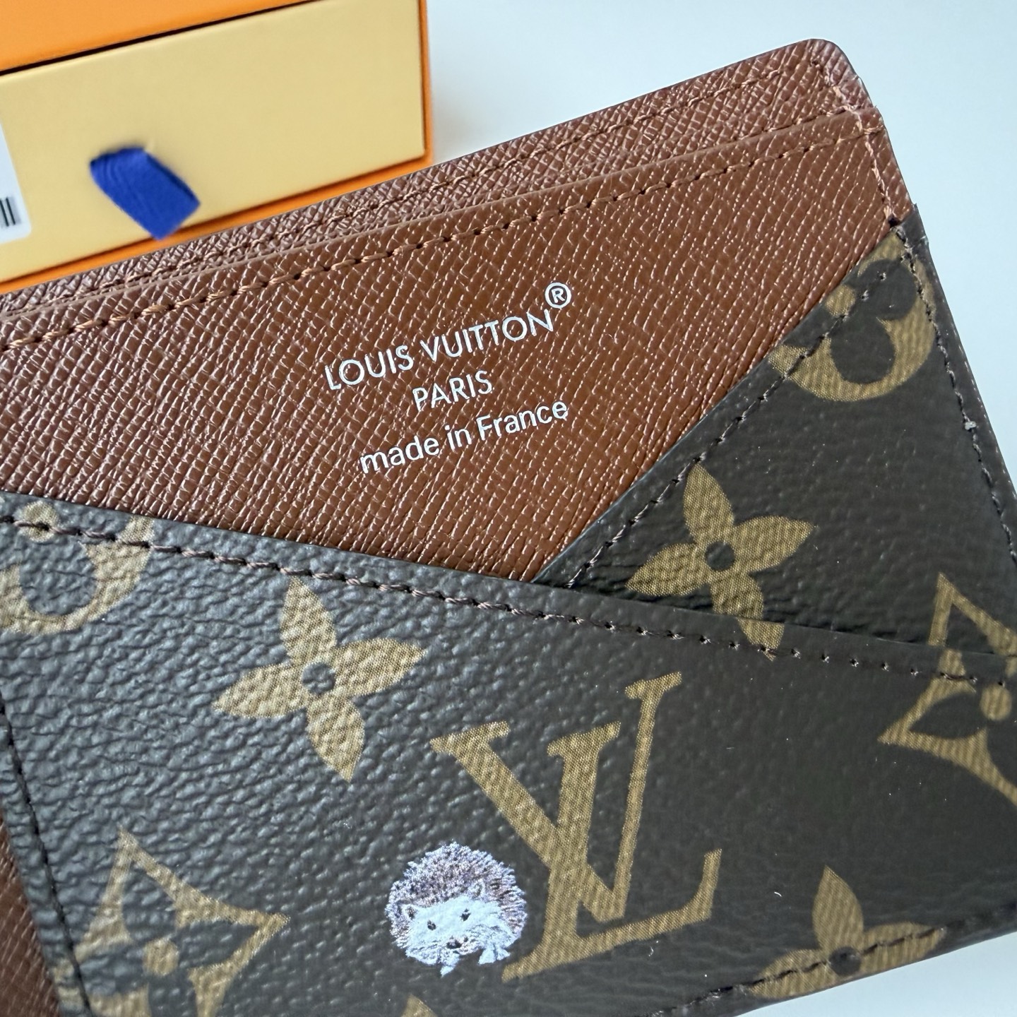 Louis Vuitton Basic Bag M-l