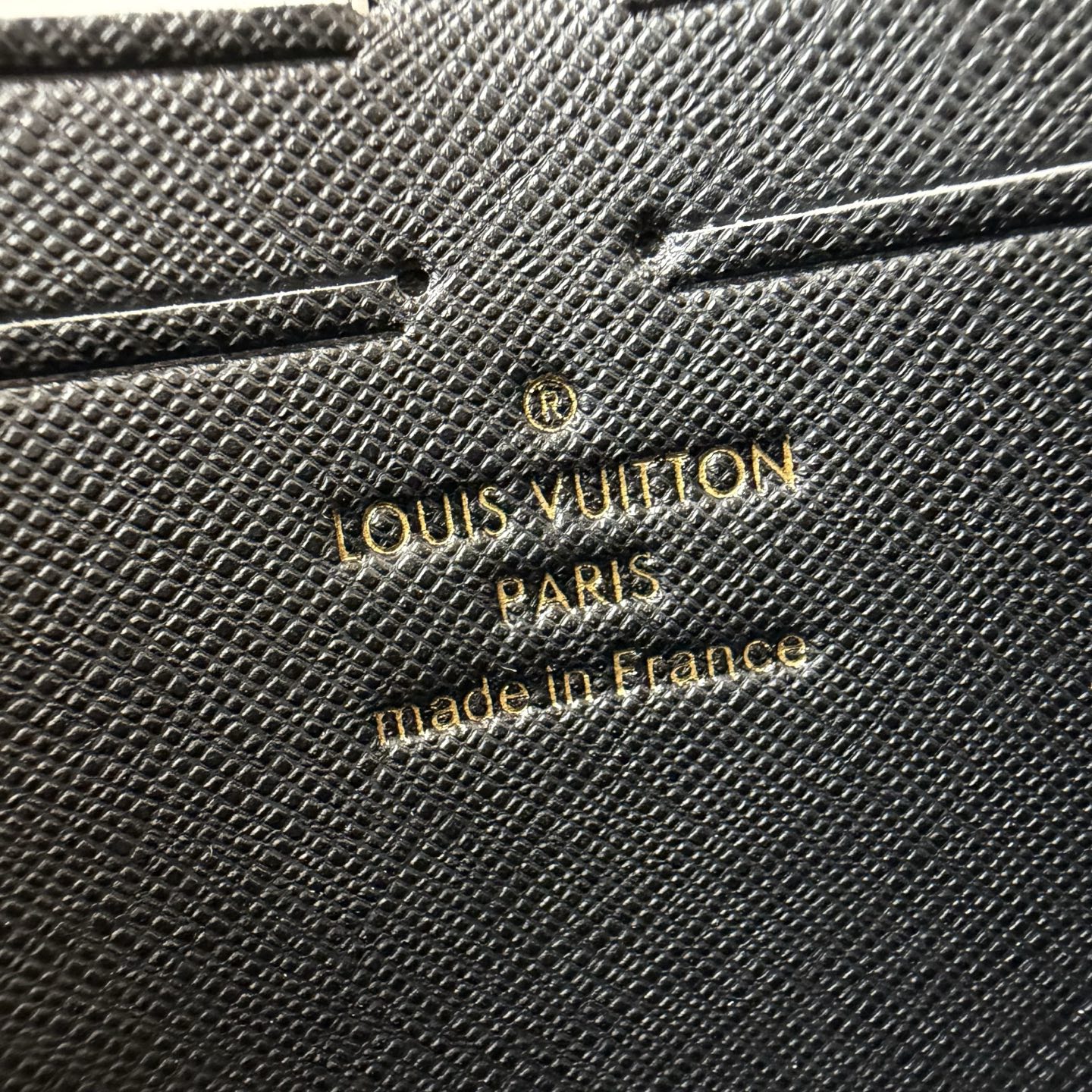 Louis Vuitton Basic Bag Cow Leather M-l