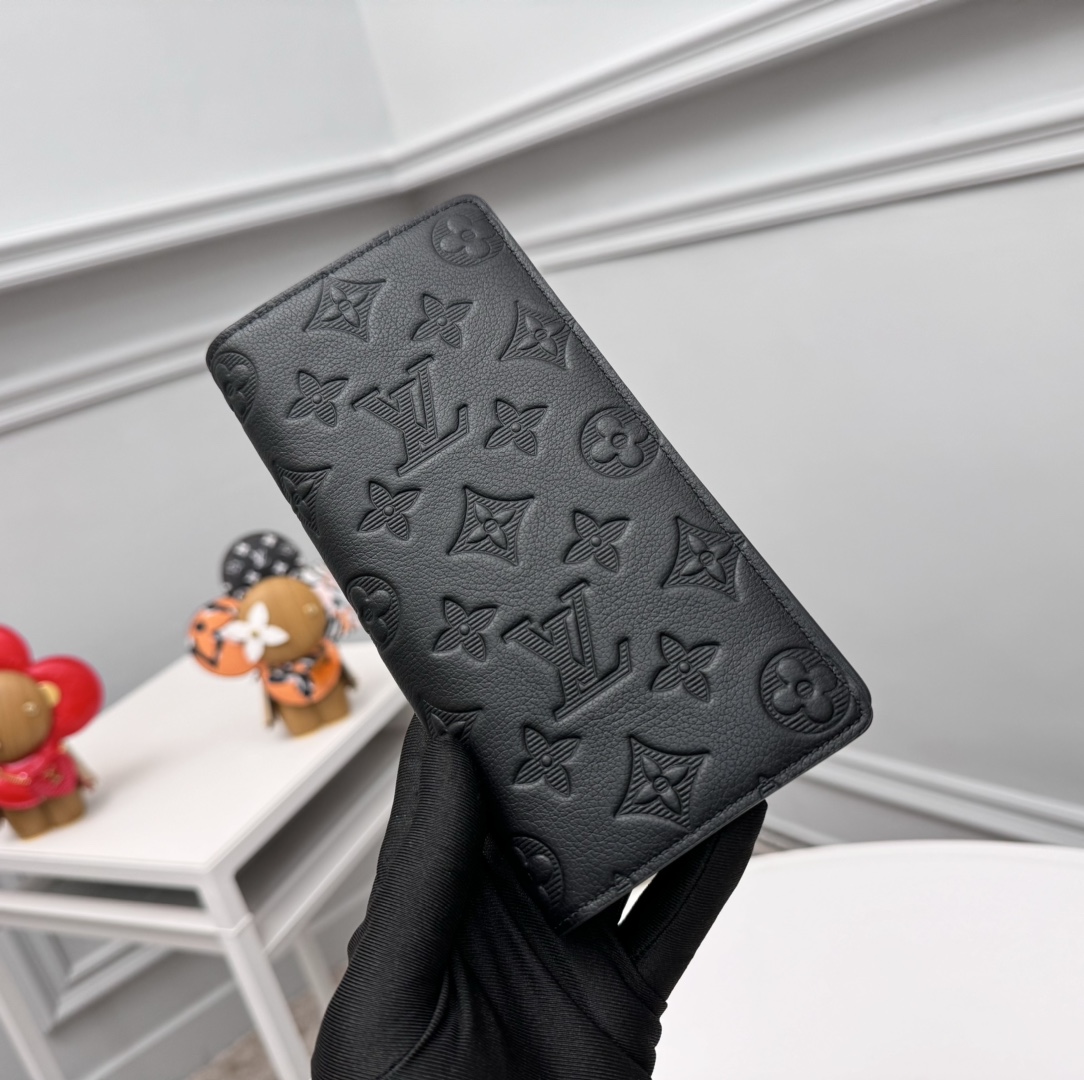 Louis Vuitton Basic Bag Cow Leather Black M-s