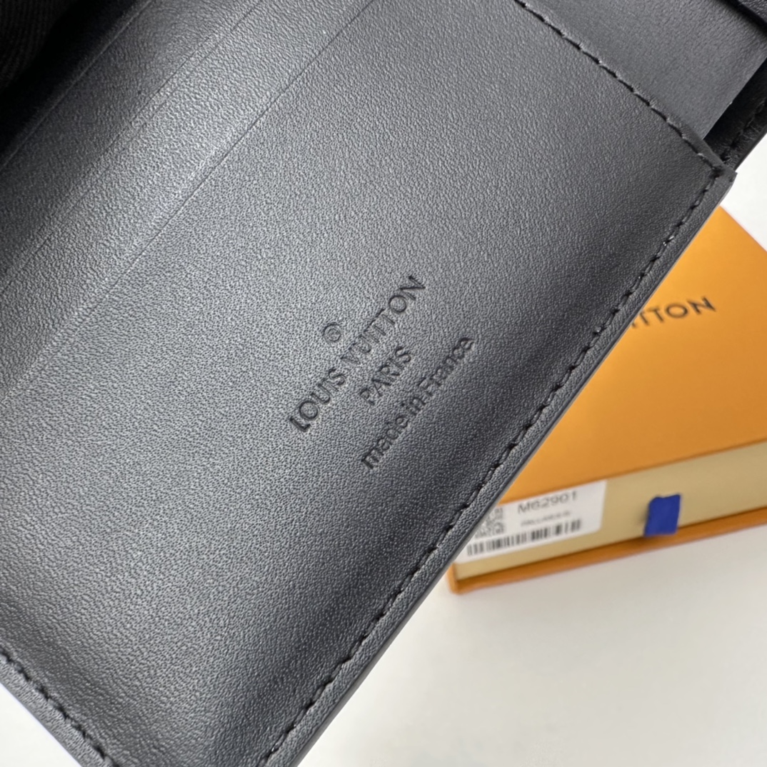 Louis Vuitton Basic Bag Cow Leather Black M-l-s