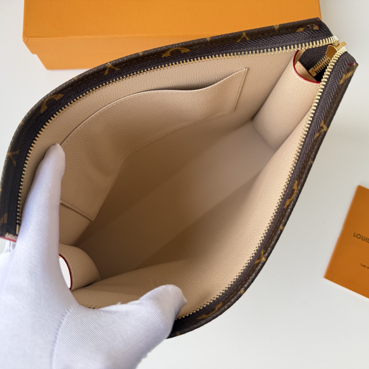 Louis Vuitton Clutch Bag Canvas M-l