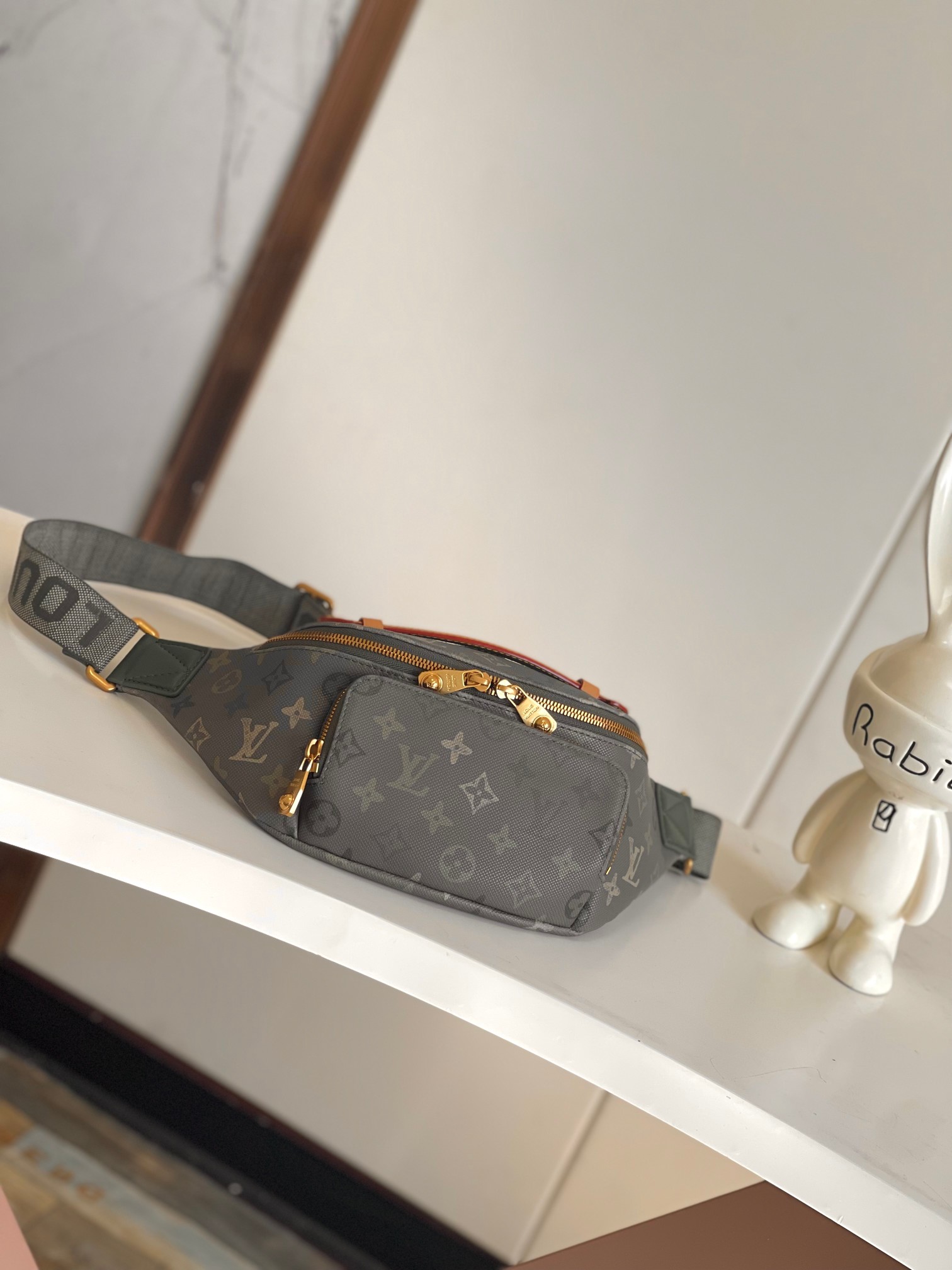 Louis Vuitton Basic Bag Canvas Green M-l-s