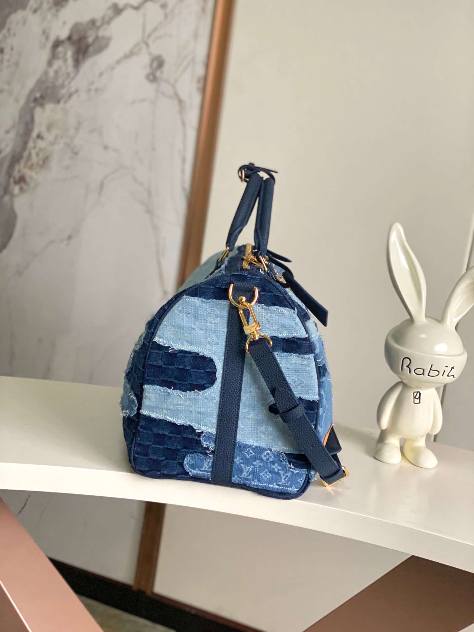 Louis Vuitton Basic Bag M-l