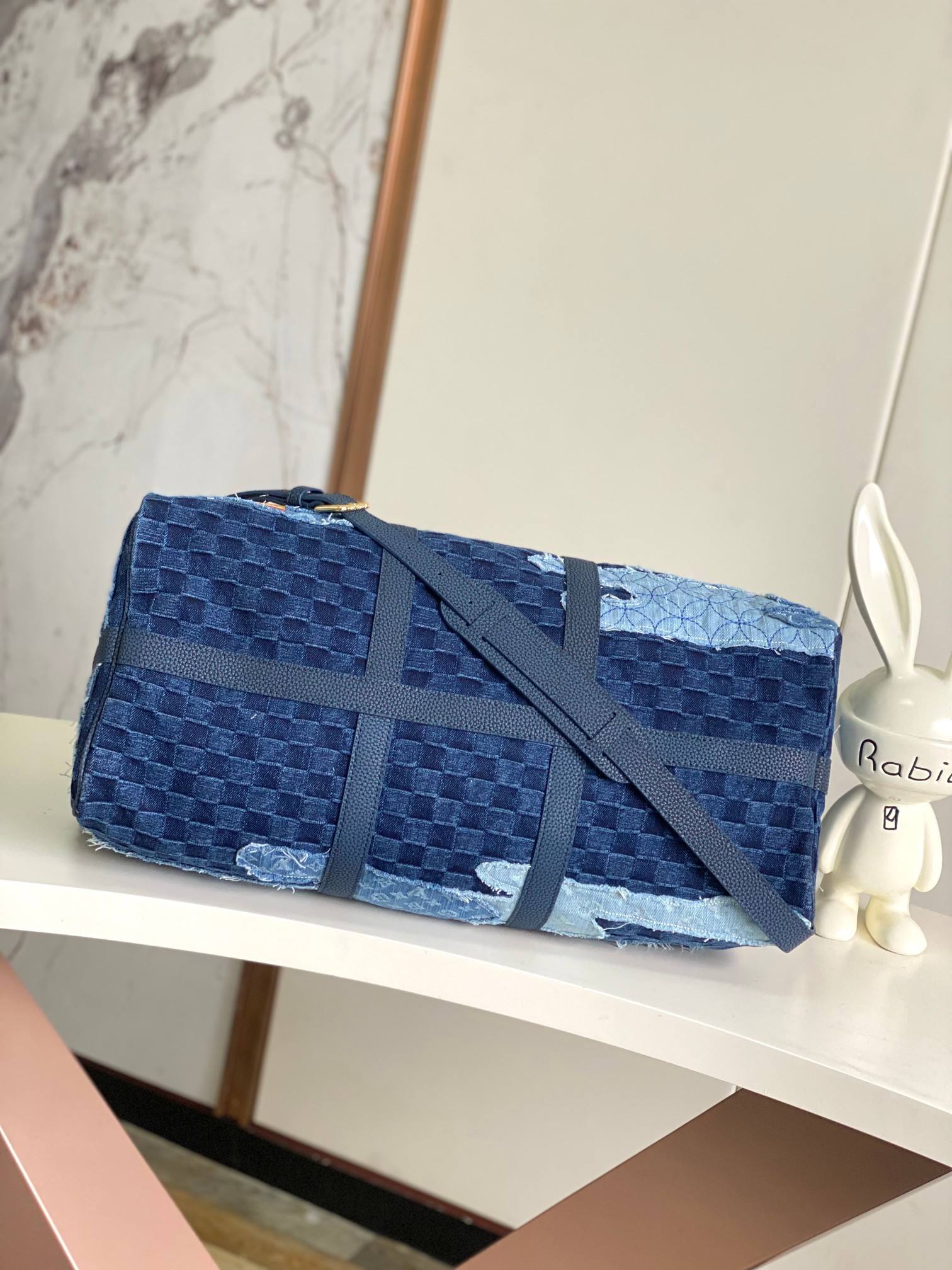 Louis Vuitton Basic Bag M-l
