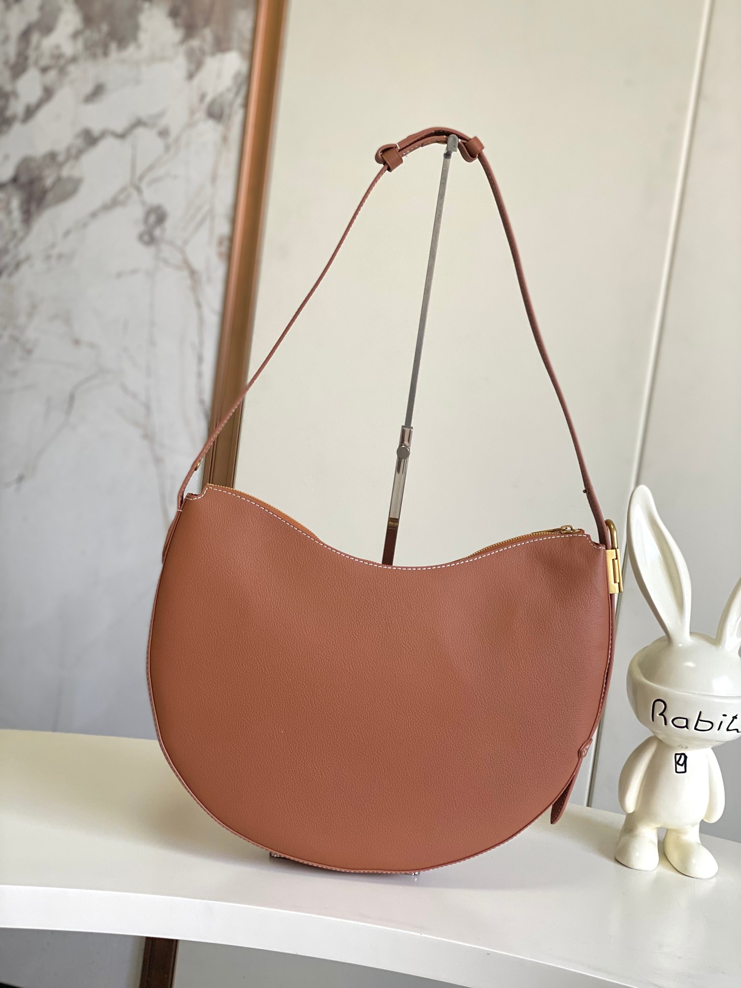 Louis Vuitton Basic Bag Cow Leather Black M-l