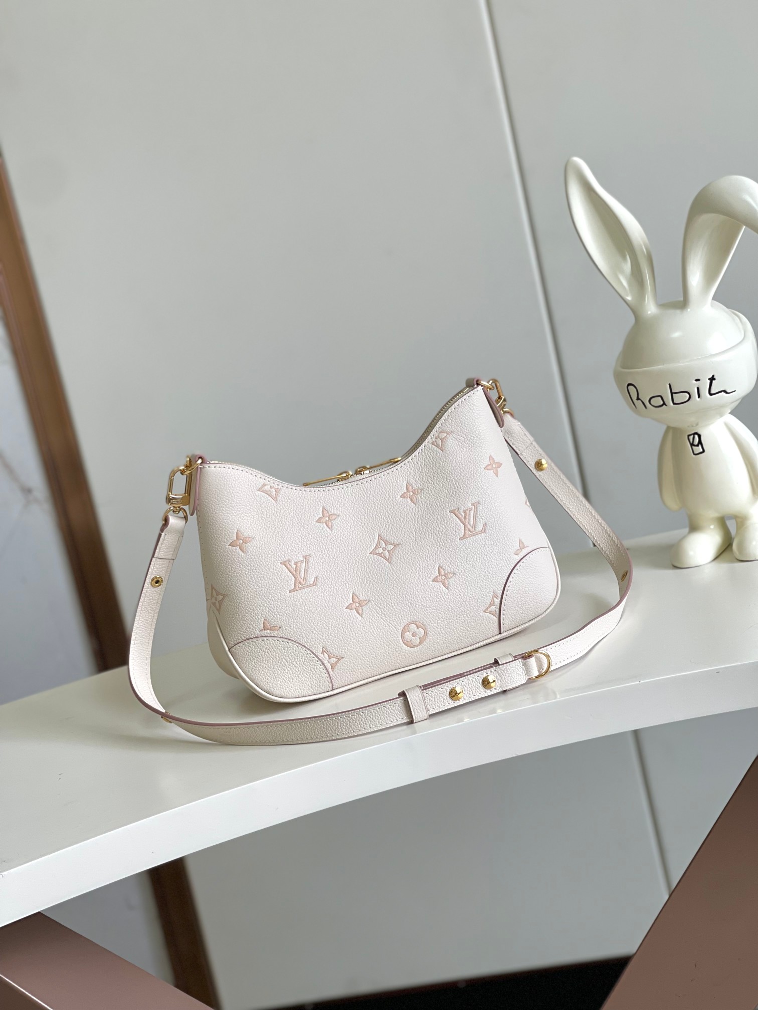 Louis Vuitton Basic Bag M