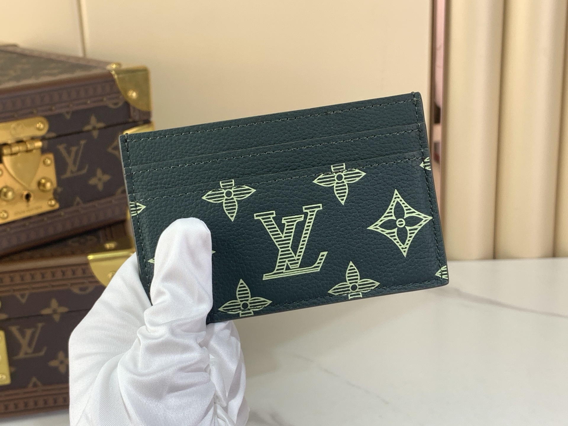 Louis Vuitton Basic Bag Cow Leather Green M-s