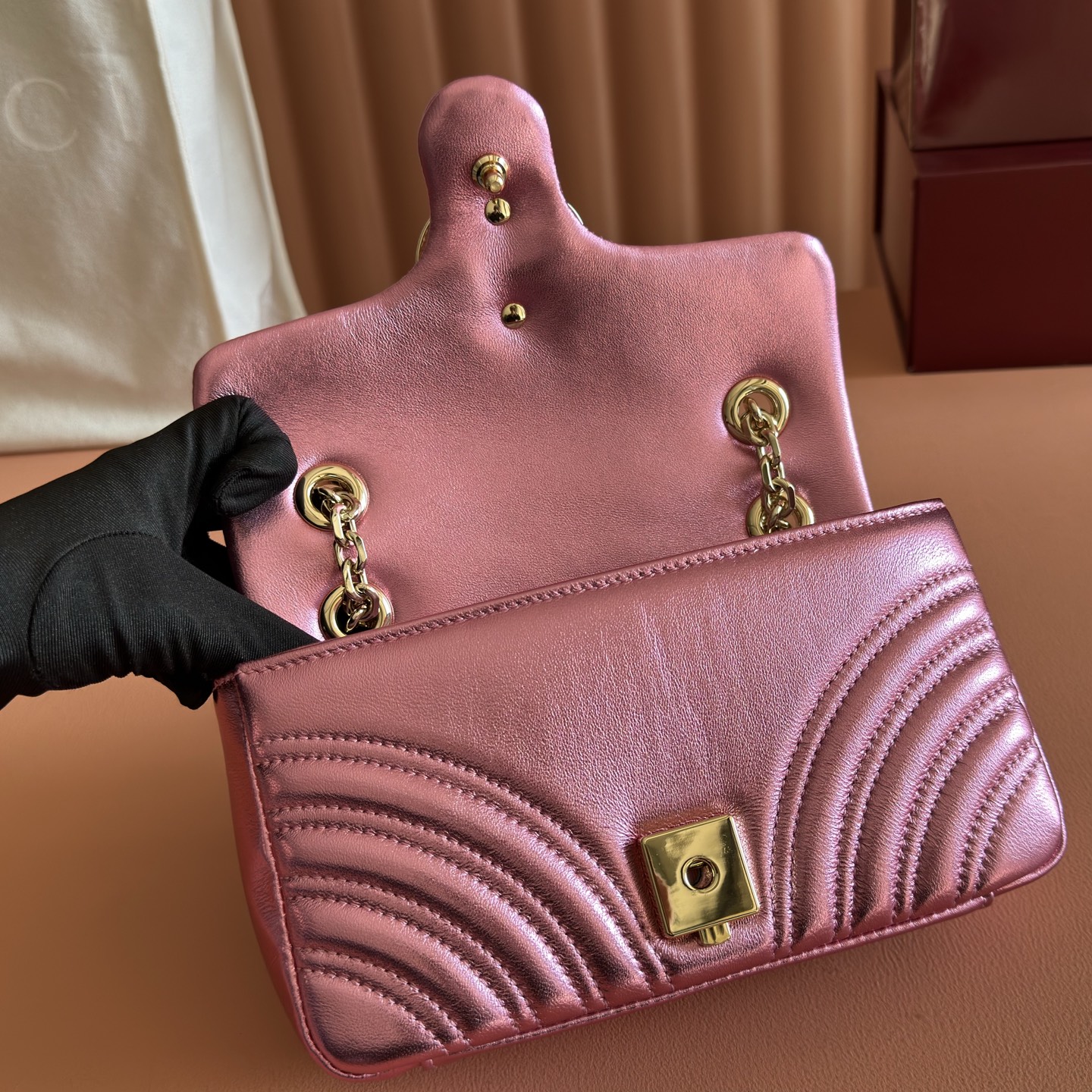 Gucci Shoulder Bag Sheepskin Silver M