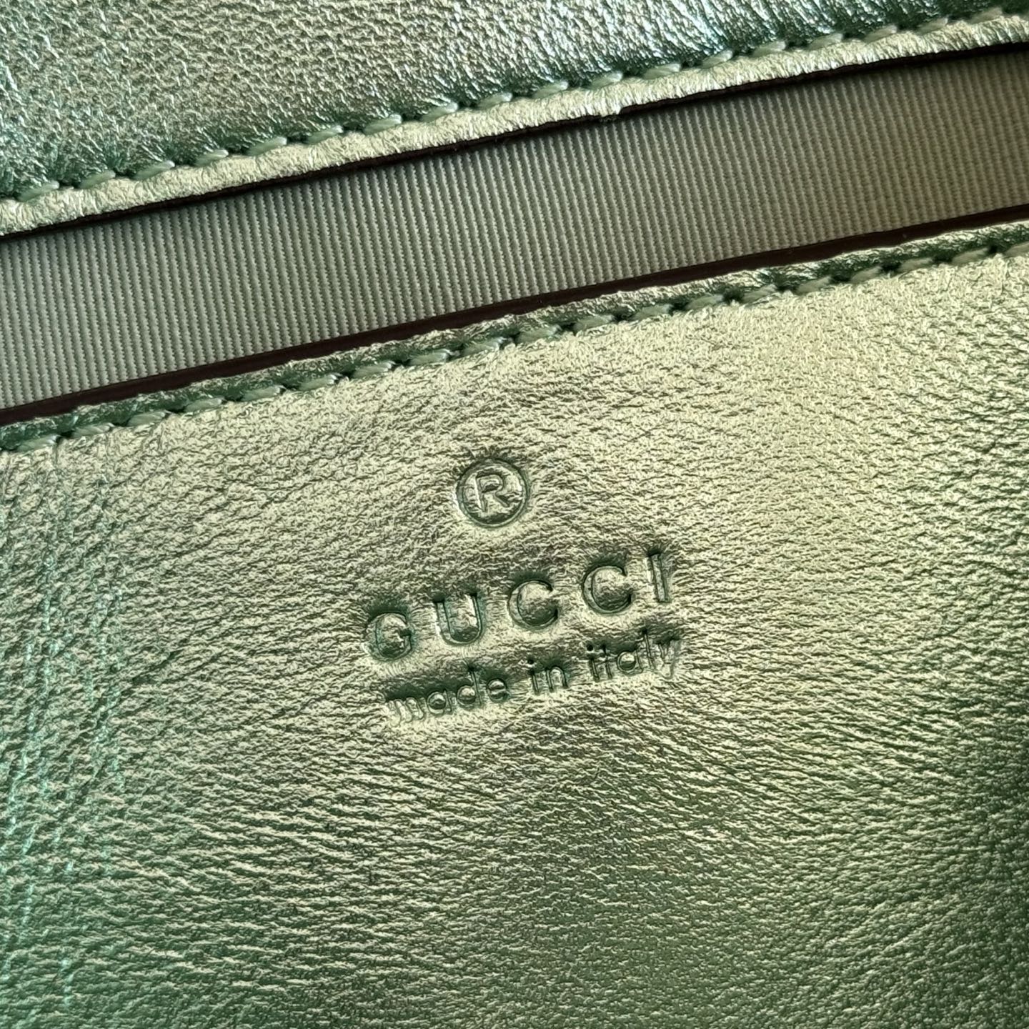 Gucci Shoulder Bag Sheepskin Silver M