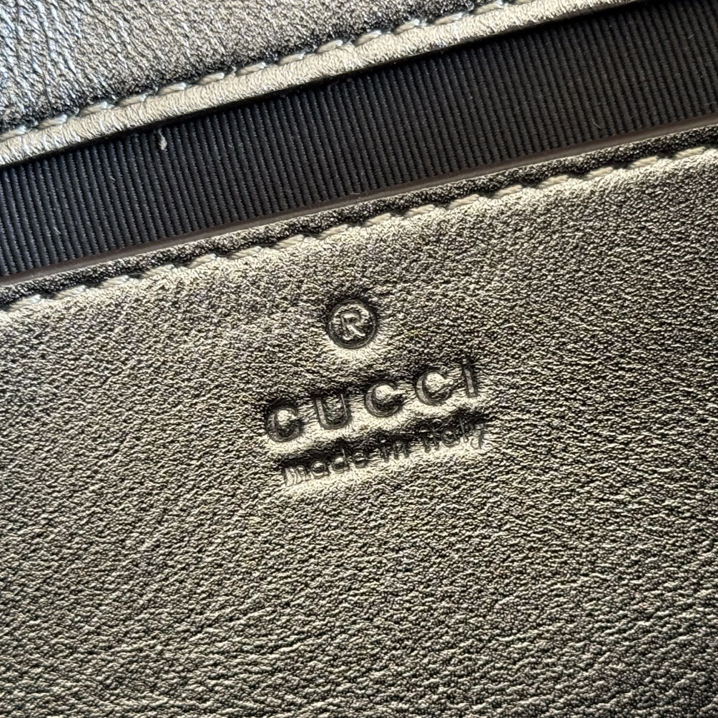 Gucci Shoulder Bag Sheepskin Silver M