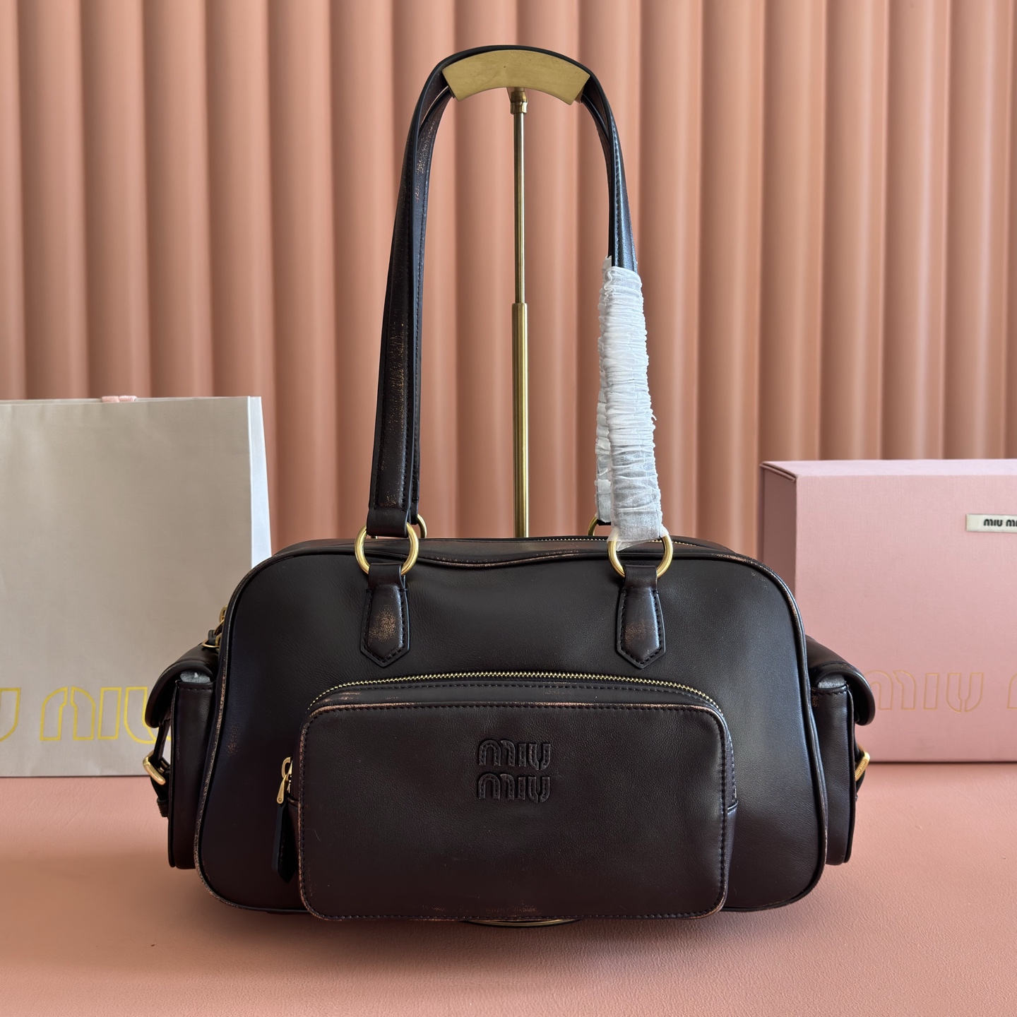 Miu Miu Basic Bag Sheepskin M