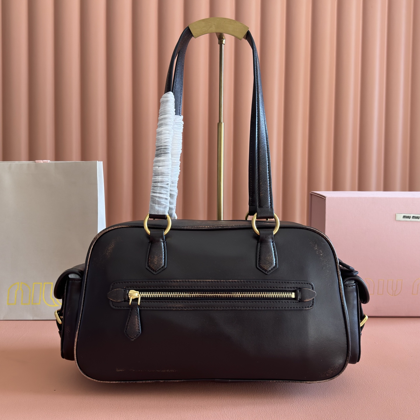 Miu Miu Basic Bag Sheepskin M