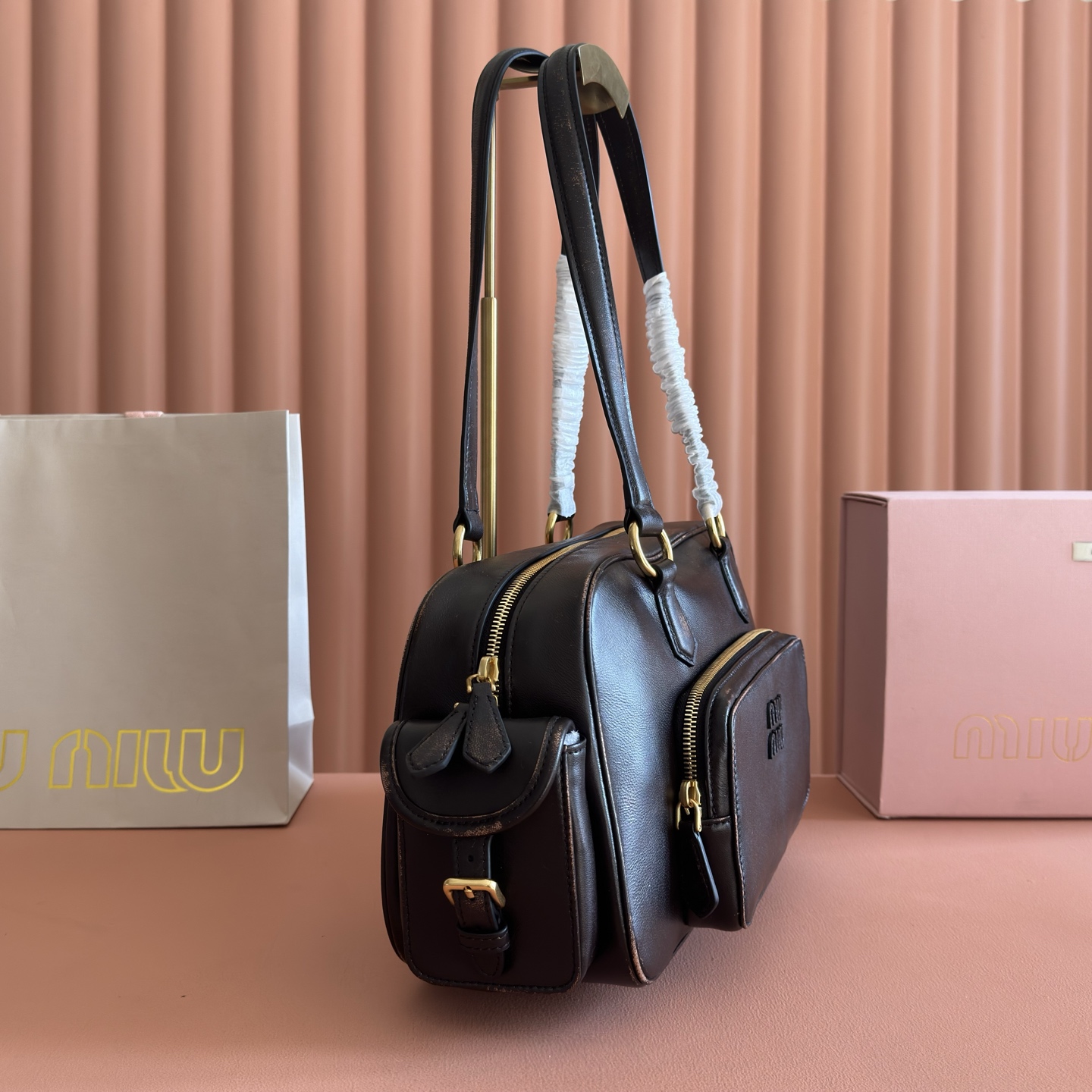 Miu Miu Basic Bag Sheepskin M