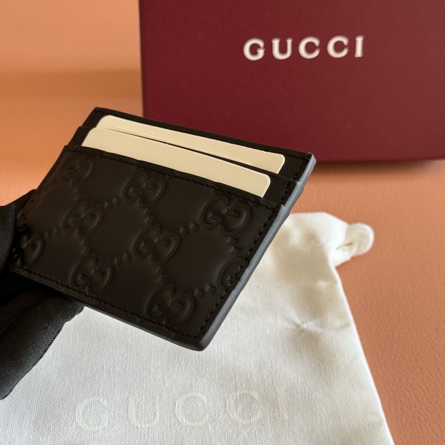 Gucci Basic Bag Cow Leather Black M-l