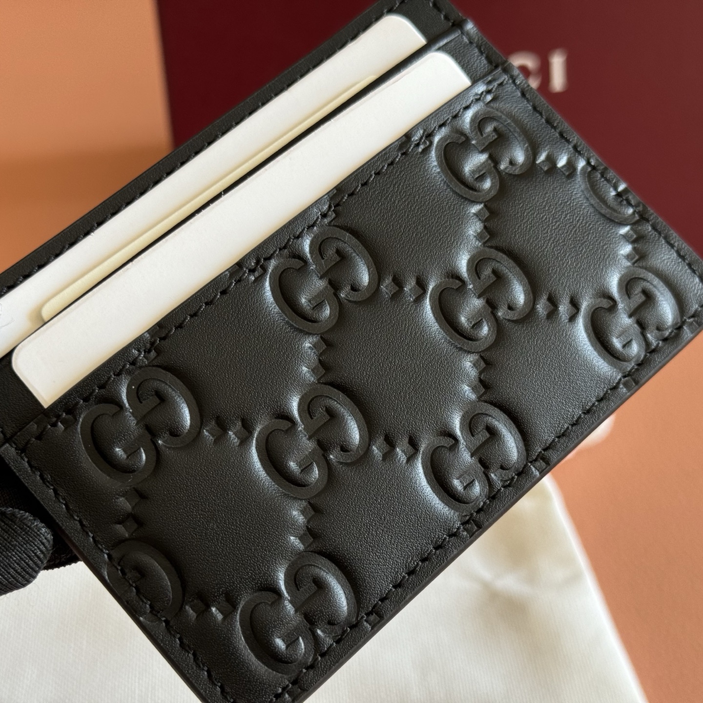 Gucci Basic Bag Cow Leather Black M-l