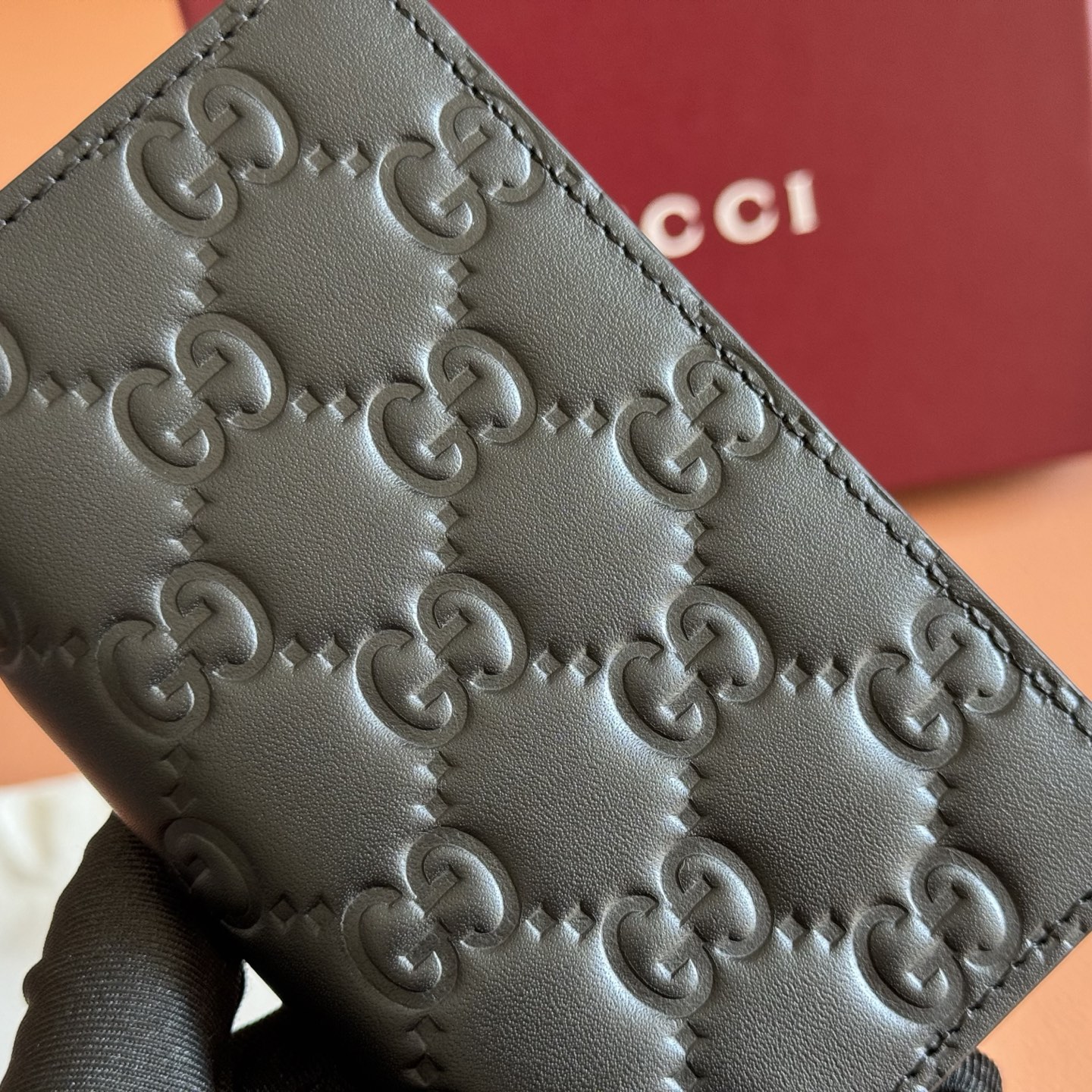 Gucci Basic Bag Cow Leather Black M-l