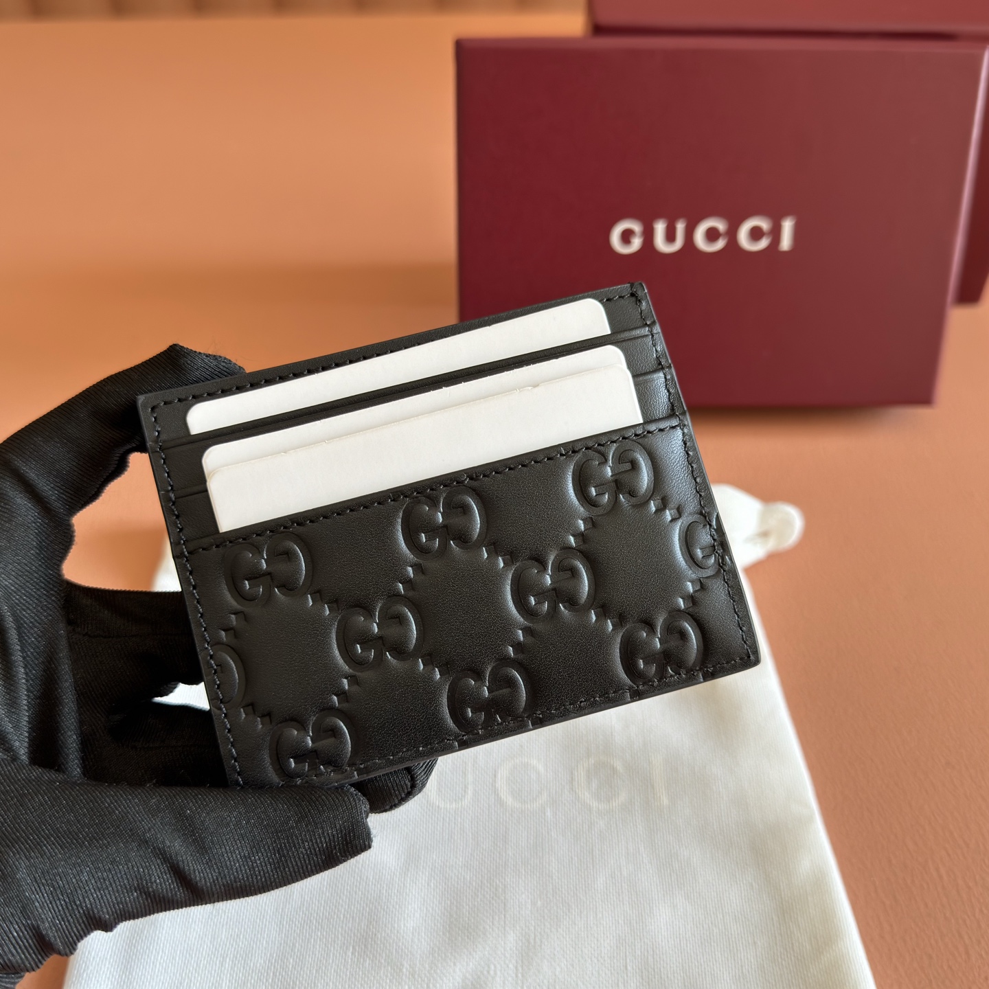 Gucci Basic Bag Cow Leather Black M-l