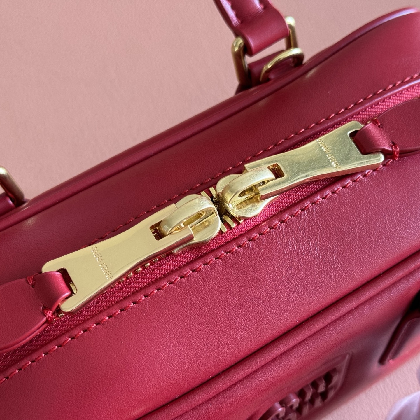 Miu Miu Female Tote Bag Cow Leather M