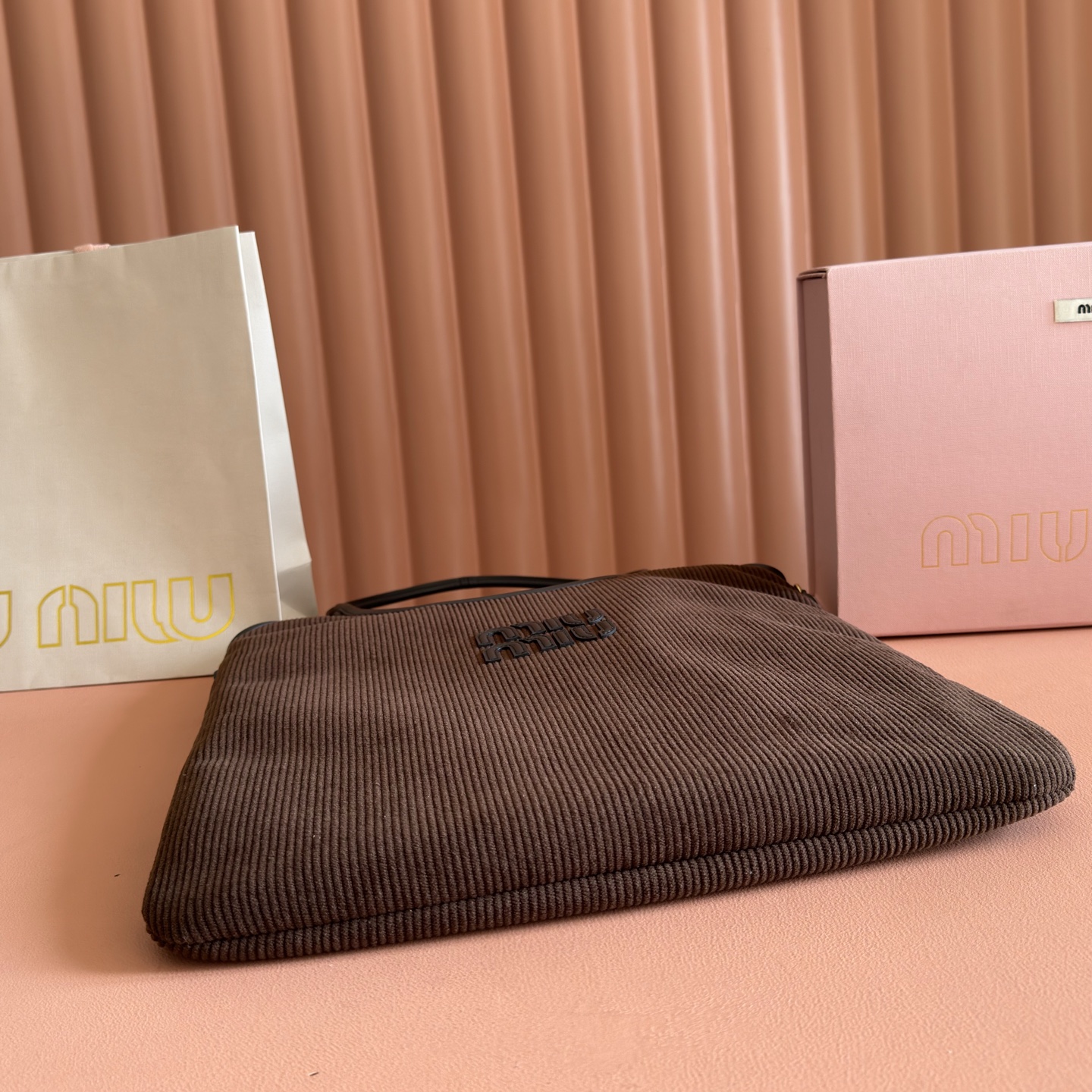 Miu Miu Female Tote Bag Gold M-40cm