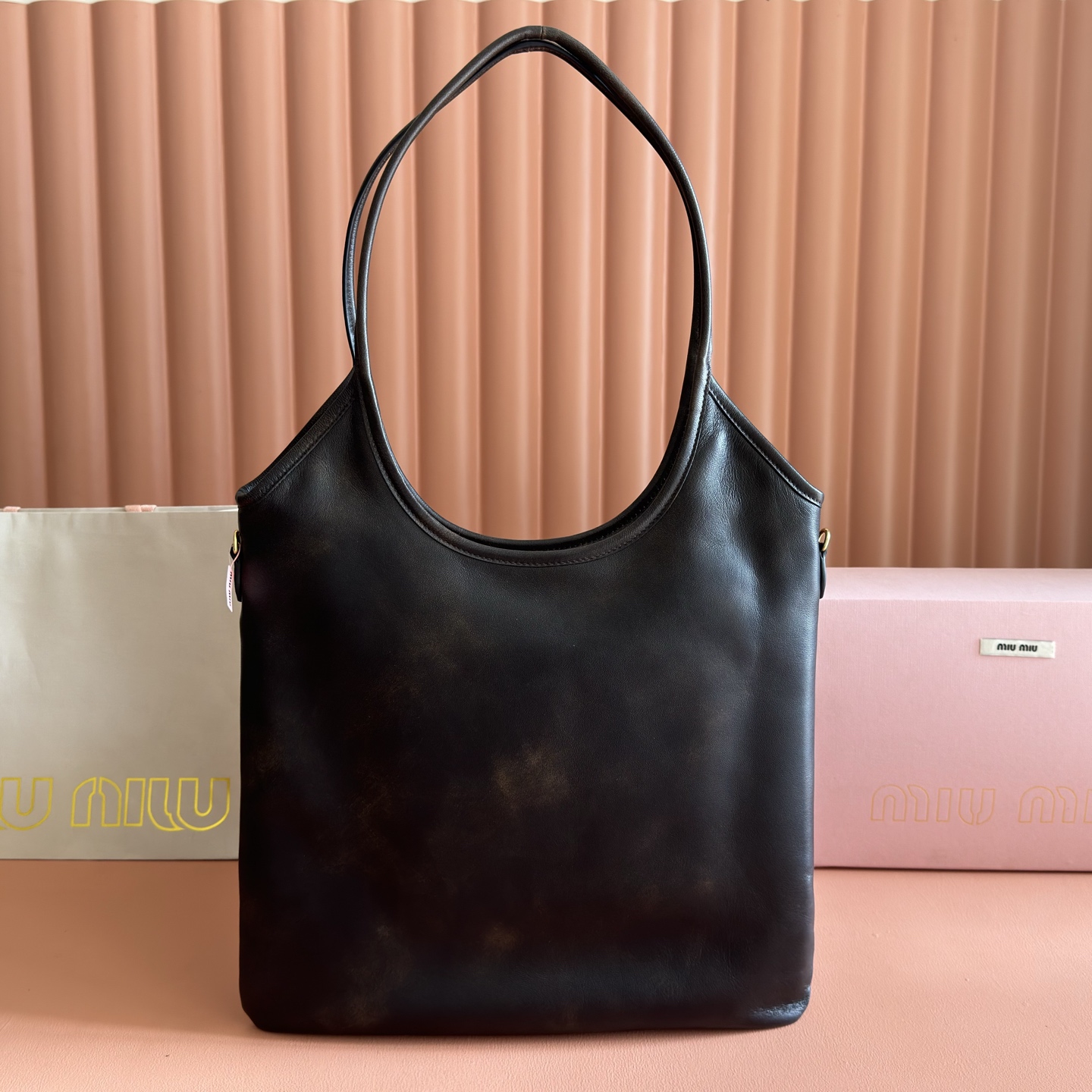 Miu Miu Female Tote Bag Cow Leather Gold M-40cm