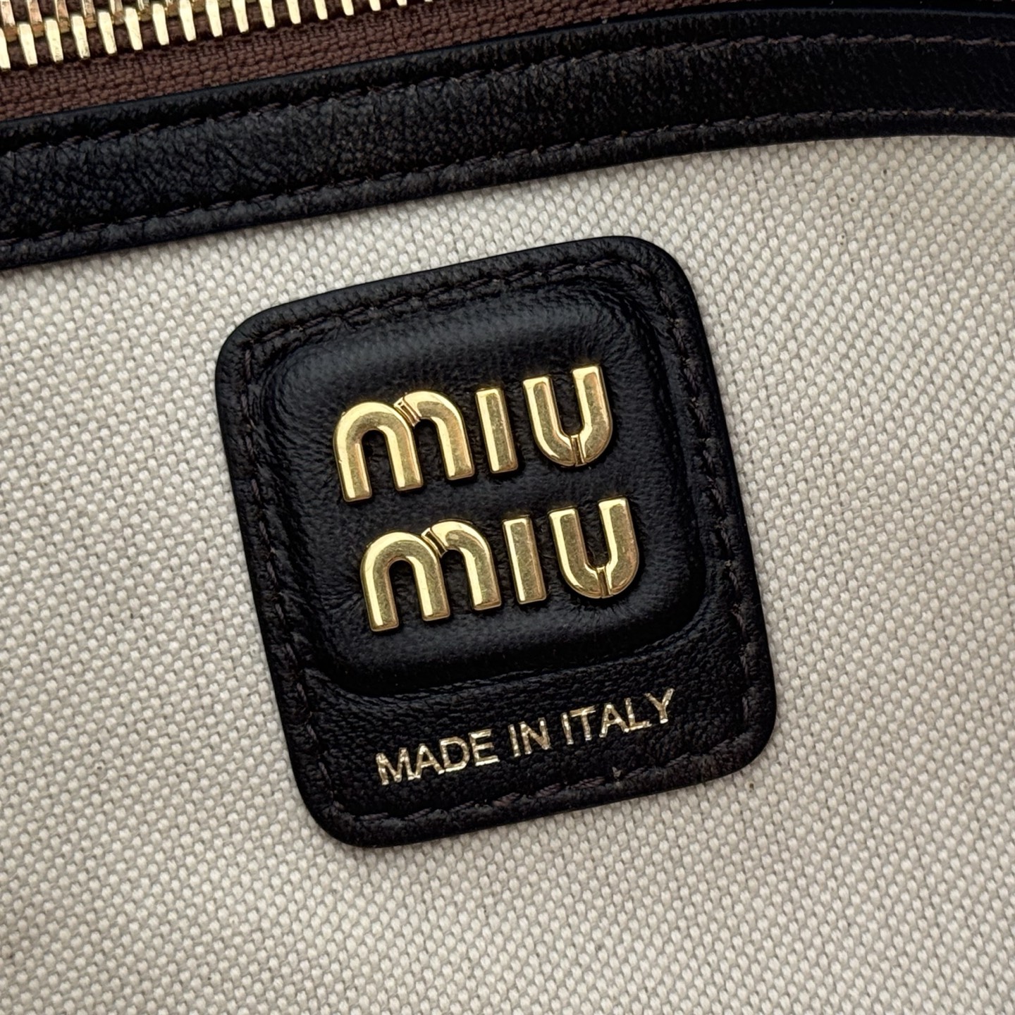 Miu Miu Female Tote Bag Cow Leather Gold M-40cm