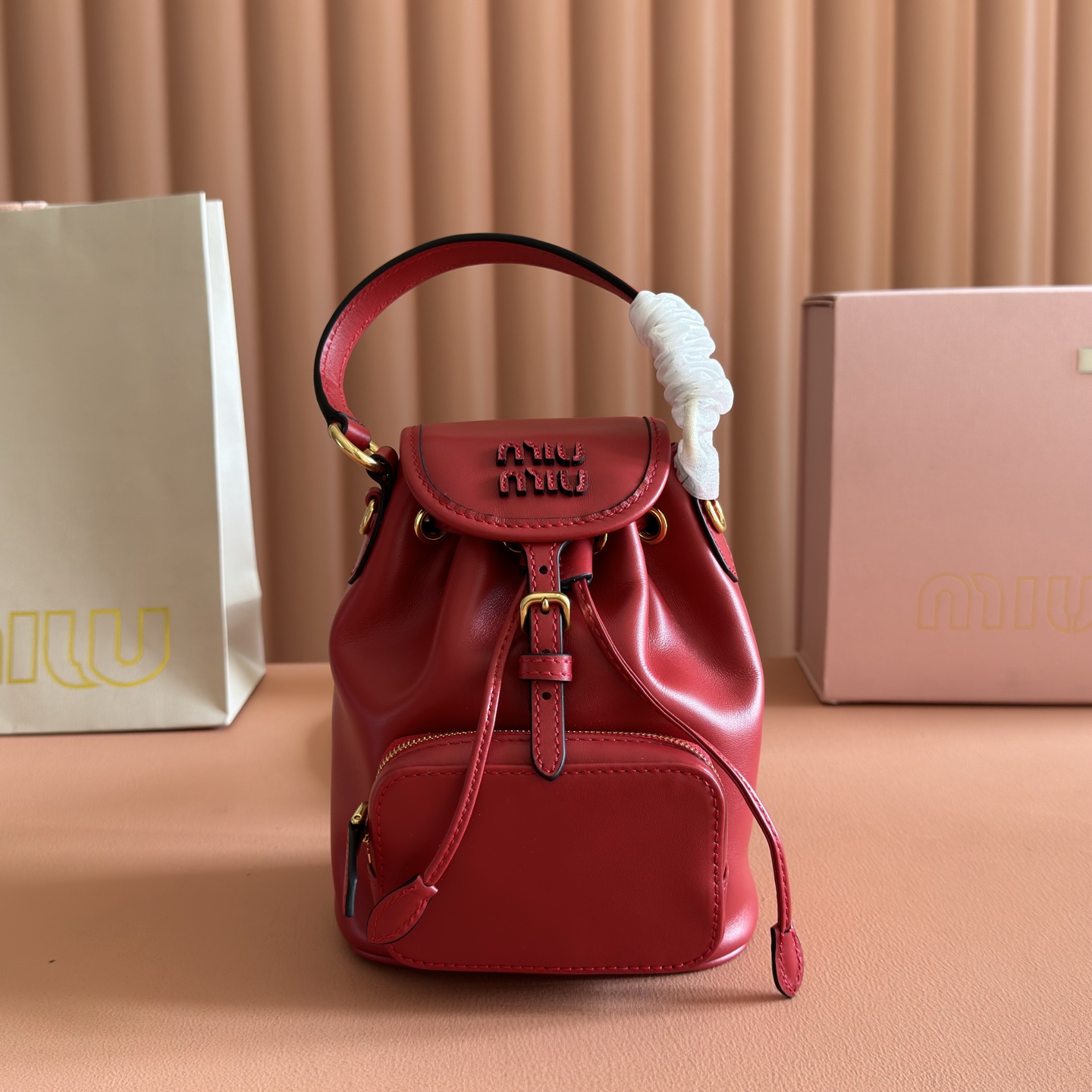 Miu Miu Backpack Cow Leather M-l
