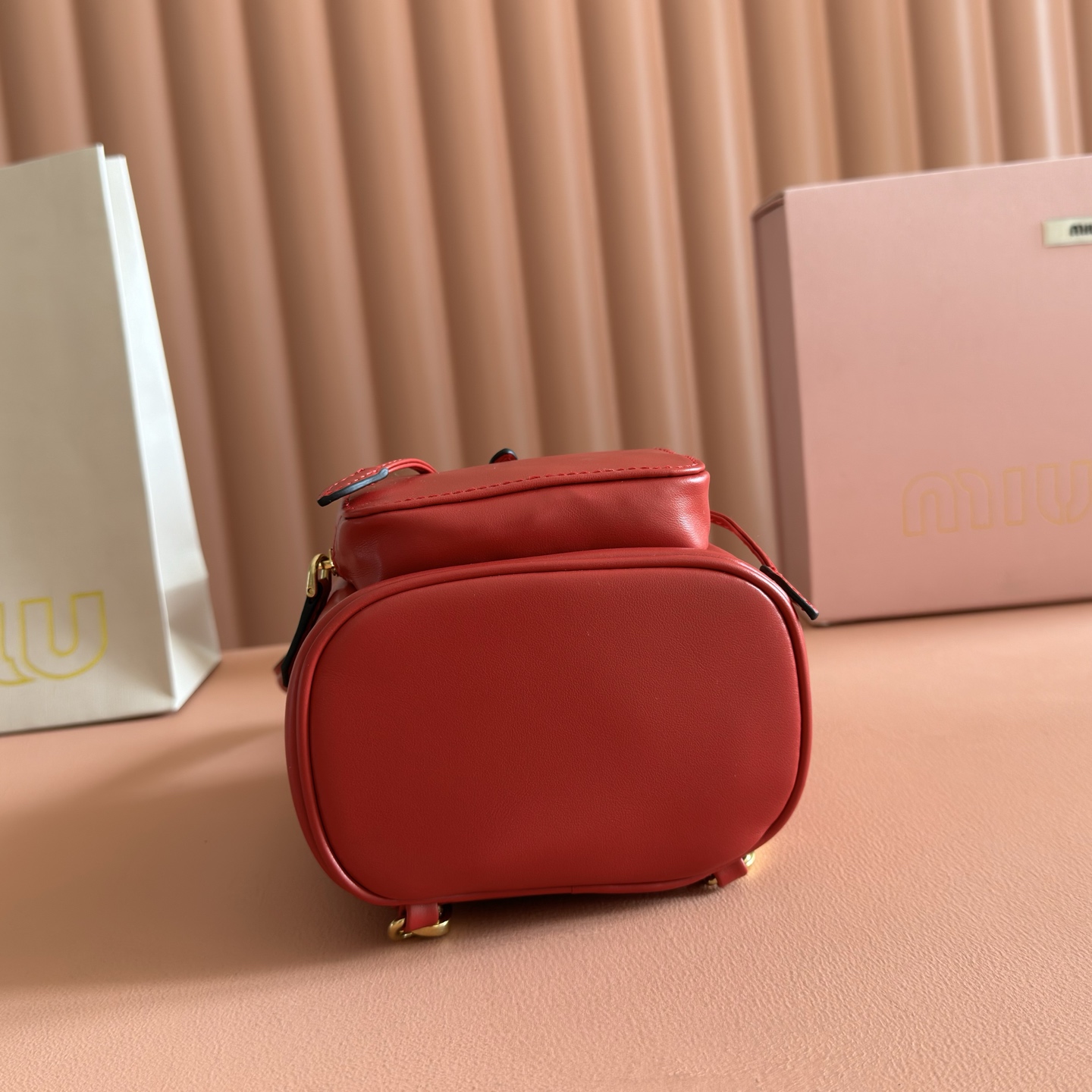 Miu Miu Backpack Cow Leather M-l