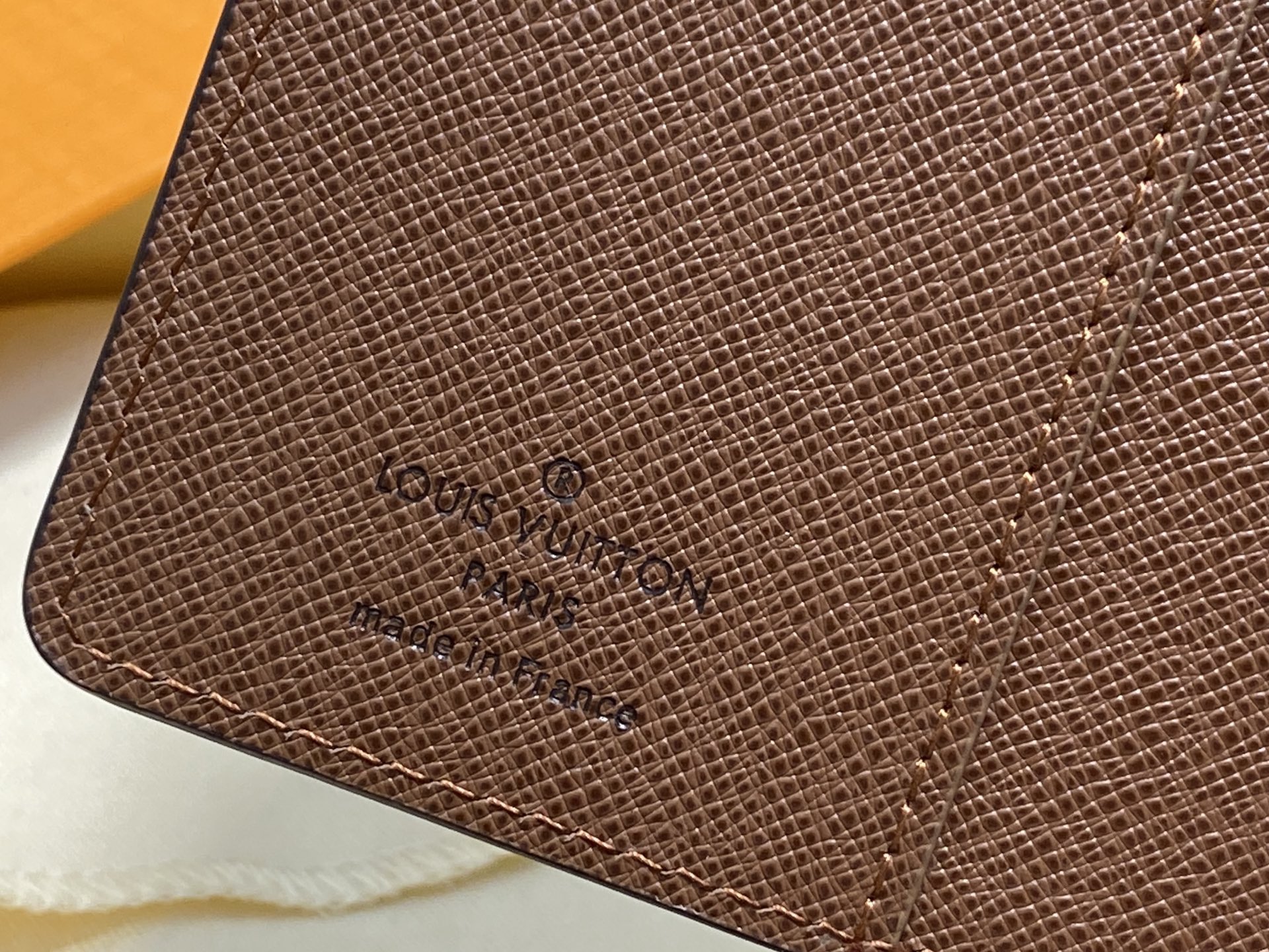 Louis Vuitton Basic Bag Canvas M-l