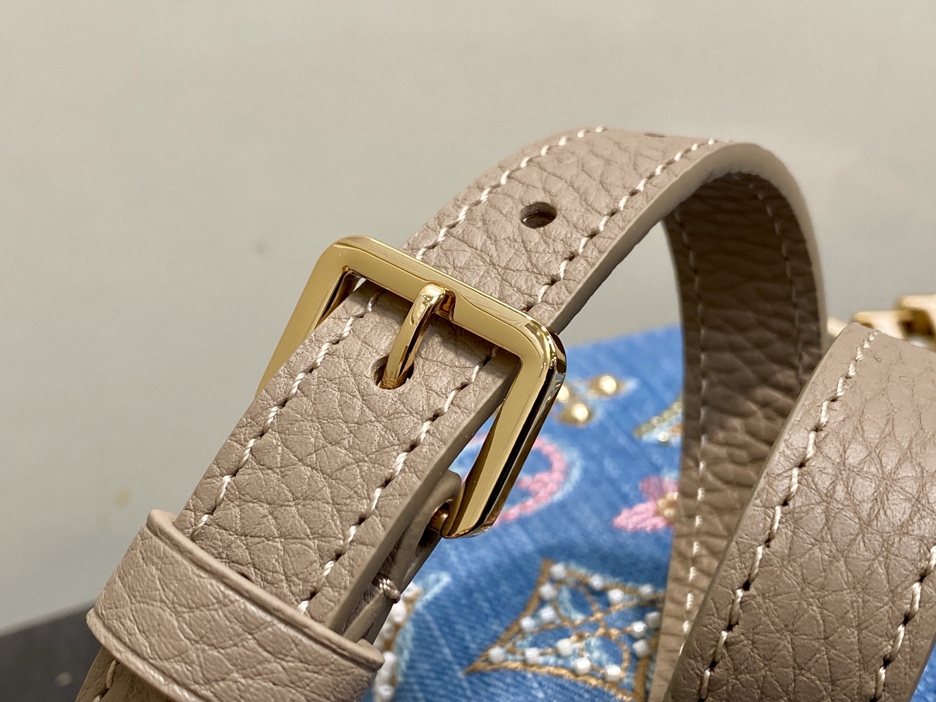 Louis Vuitton Basic Bag Blue M-l-s